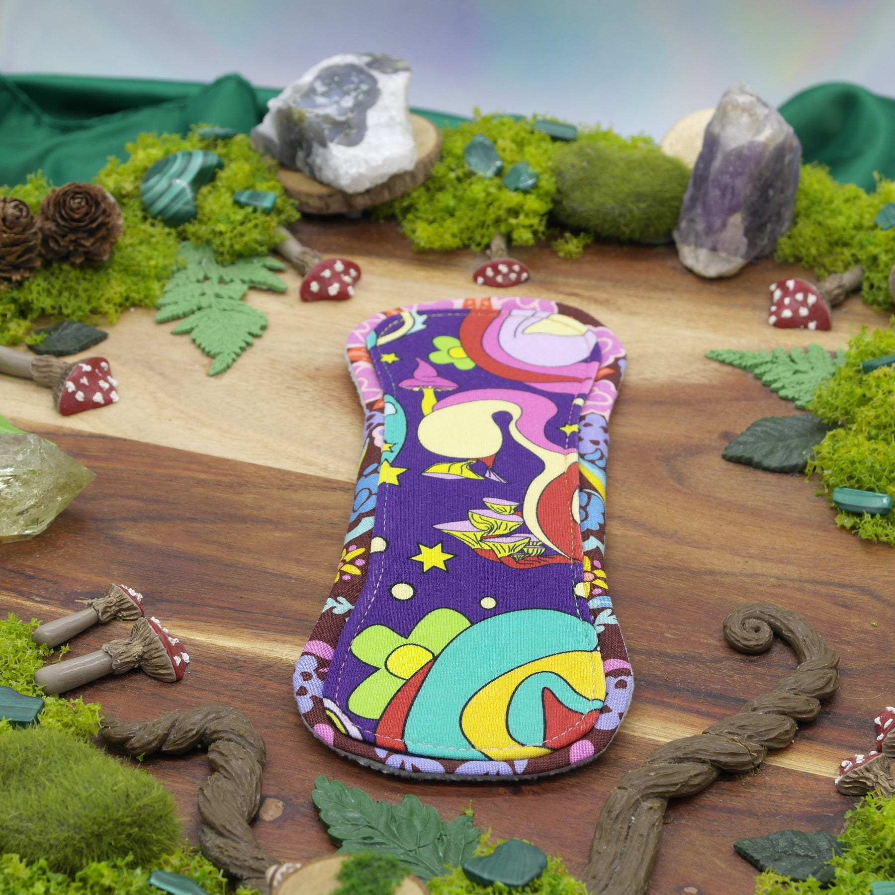 Eco-friendly reusable cloth pad 8" Moderate - Purple Magic