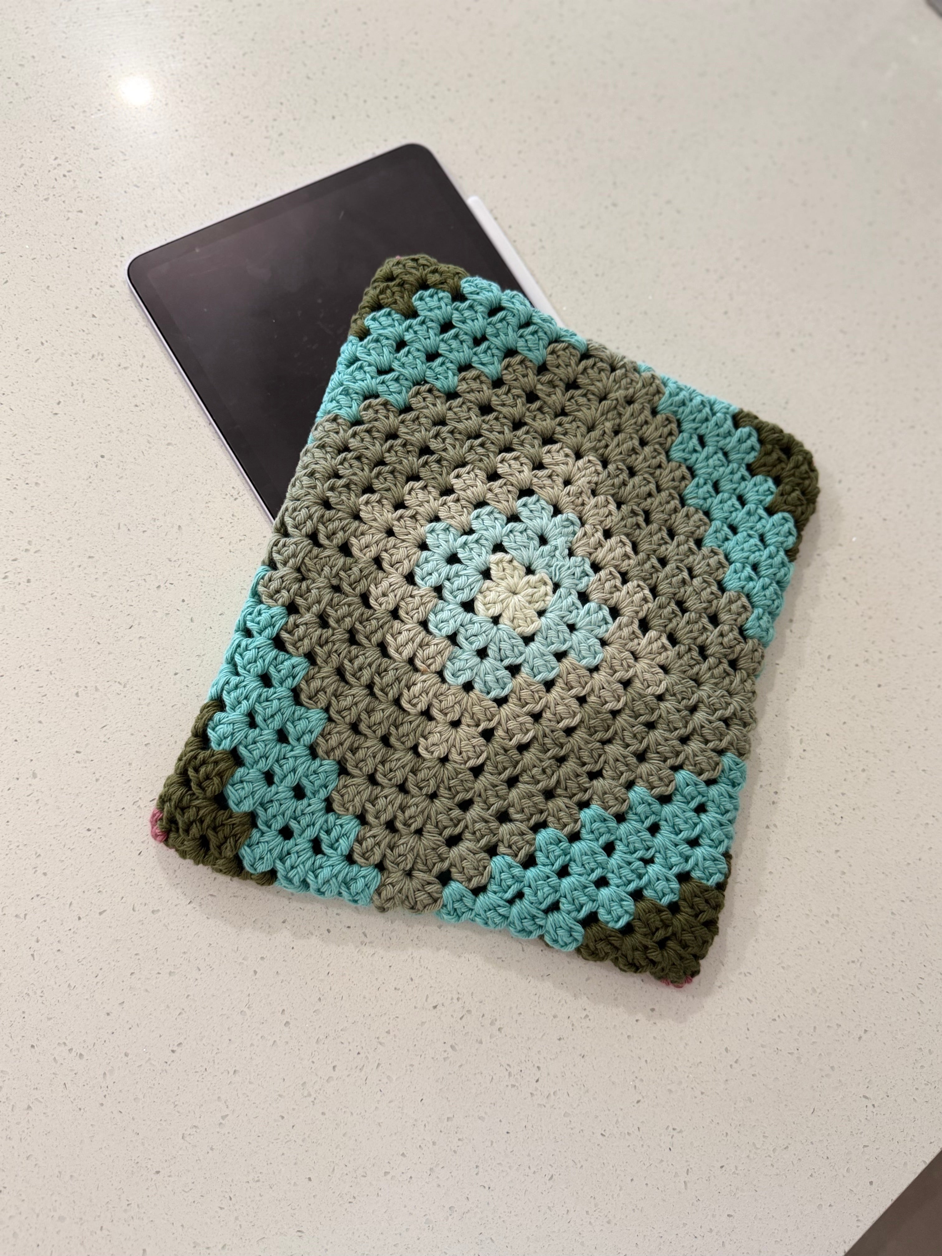 #108 Ipad or Tablet Case