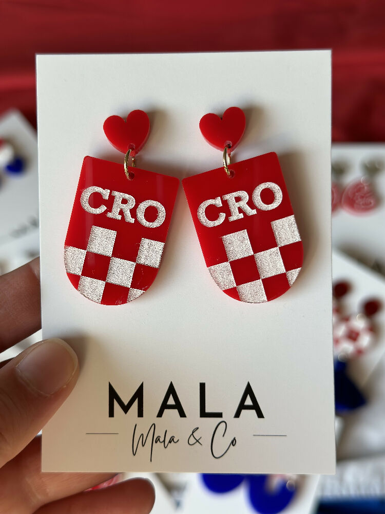 Croatia Dangles