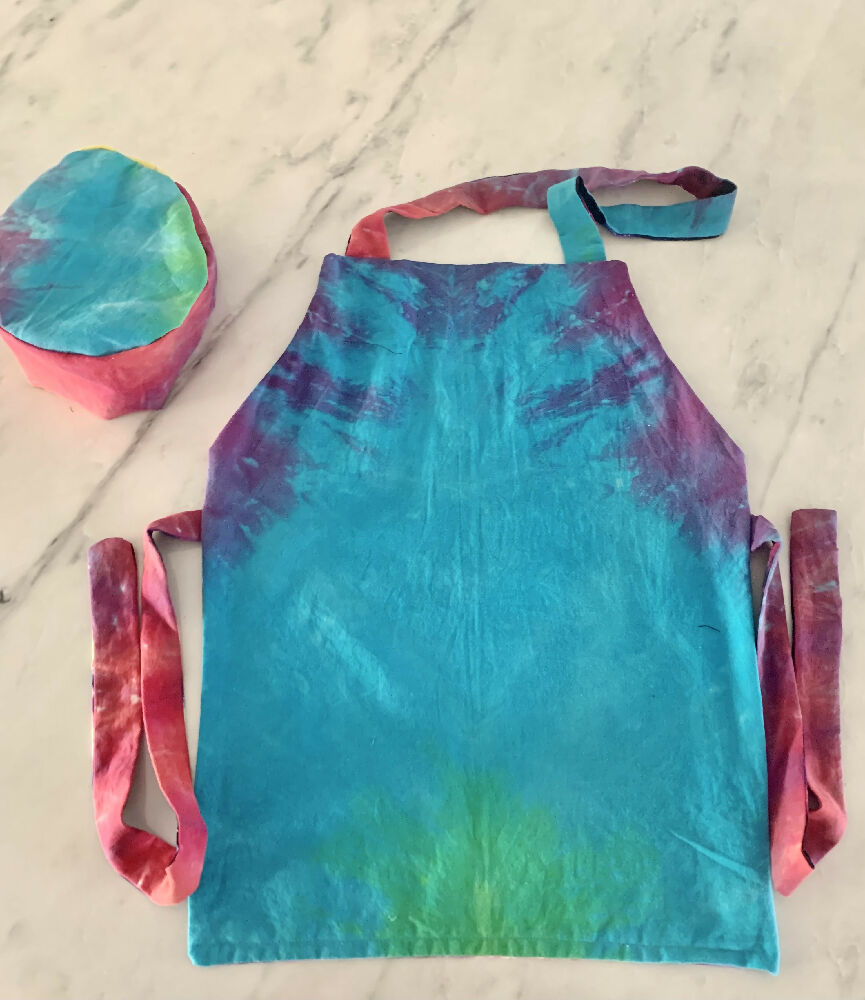 Reversible Childs Apron With Chefs Hat