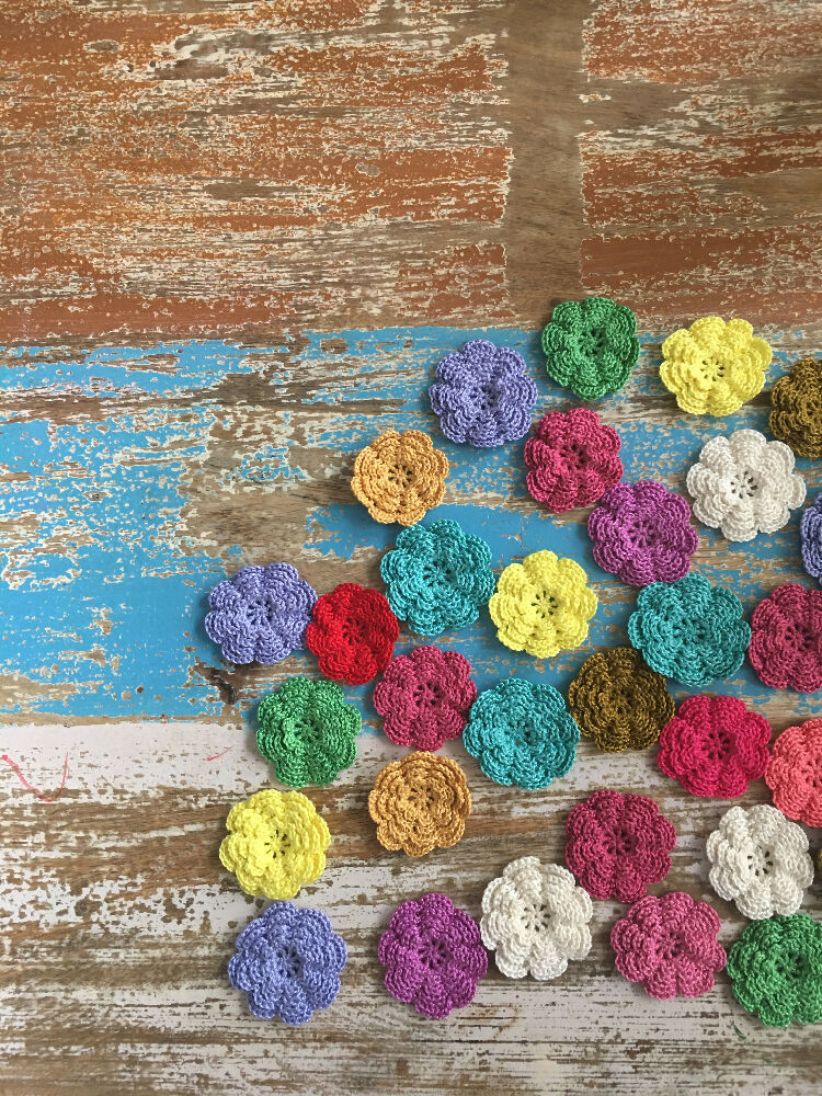 Pack of 5, handmade Crochet flowers