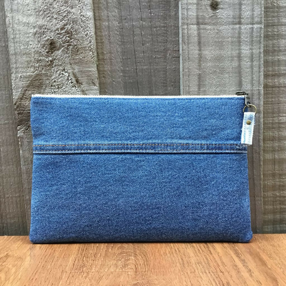 upcycled_denim_pouch_08b