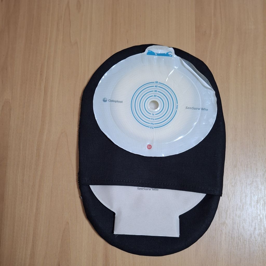 STOMA BAG COVER REGULAR GLITZ BLACK ILEOSTOMY, COLOSTOMY, UROSTOMY