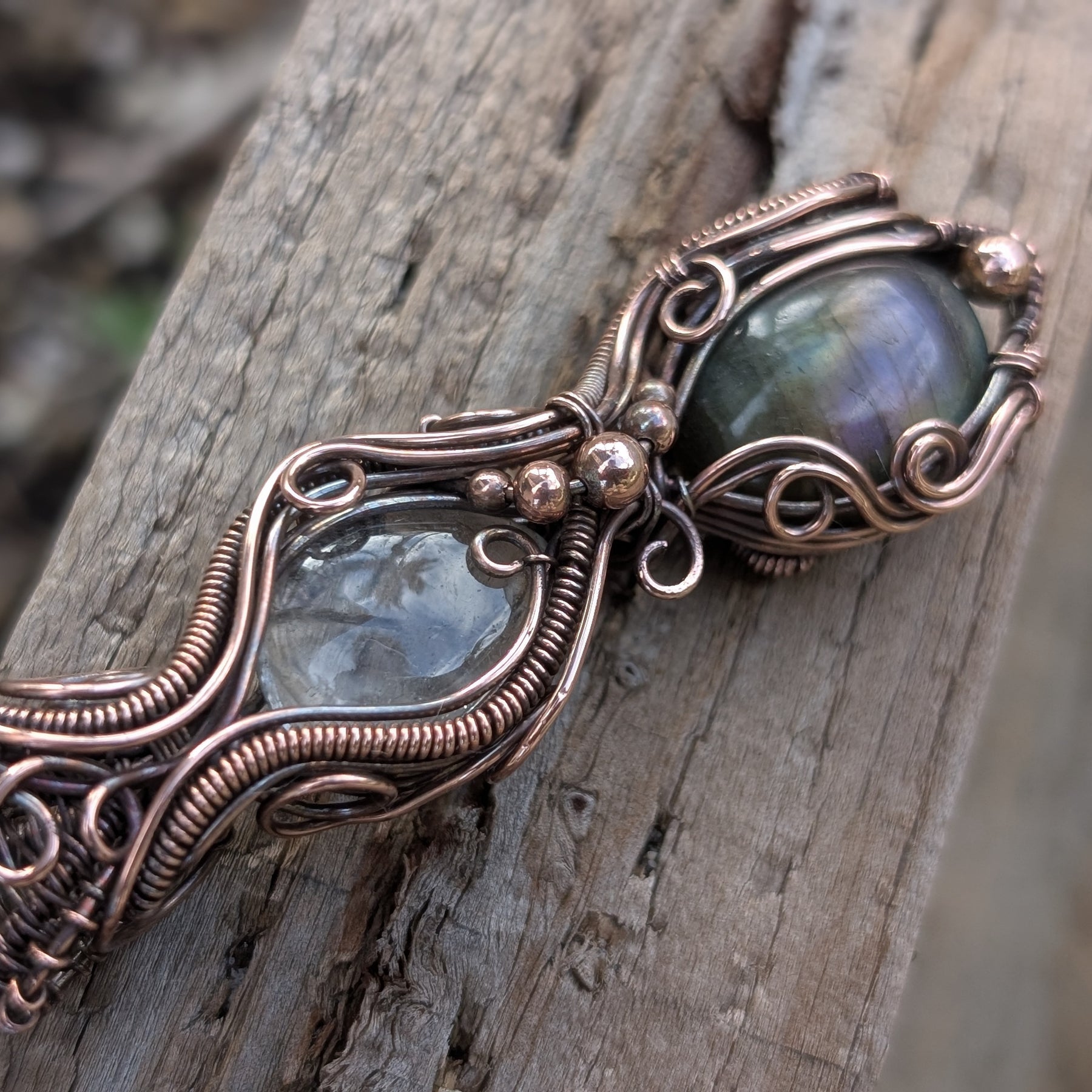 | Sold | Hora - Labradorite & Quartz in Copper