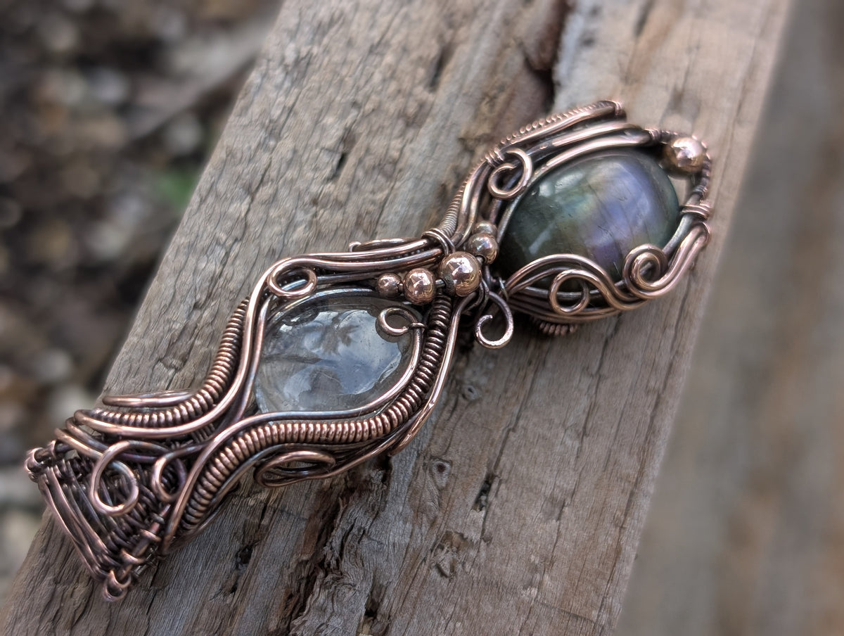 | Sold | Hora - Labradorite & Quartz in Copper