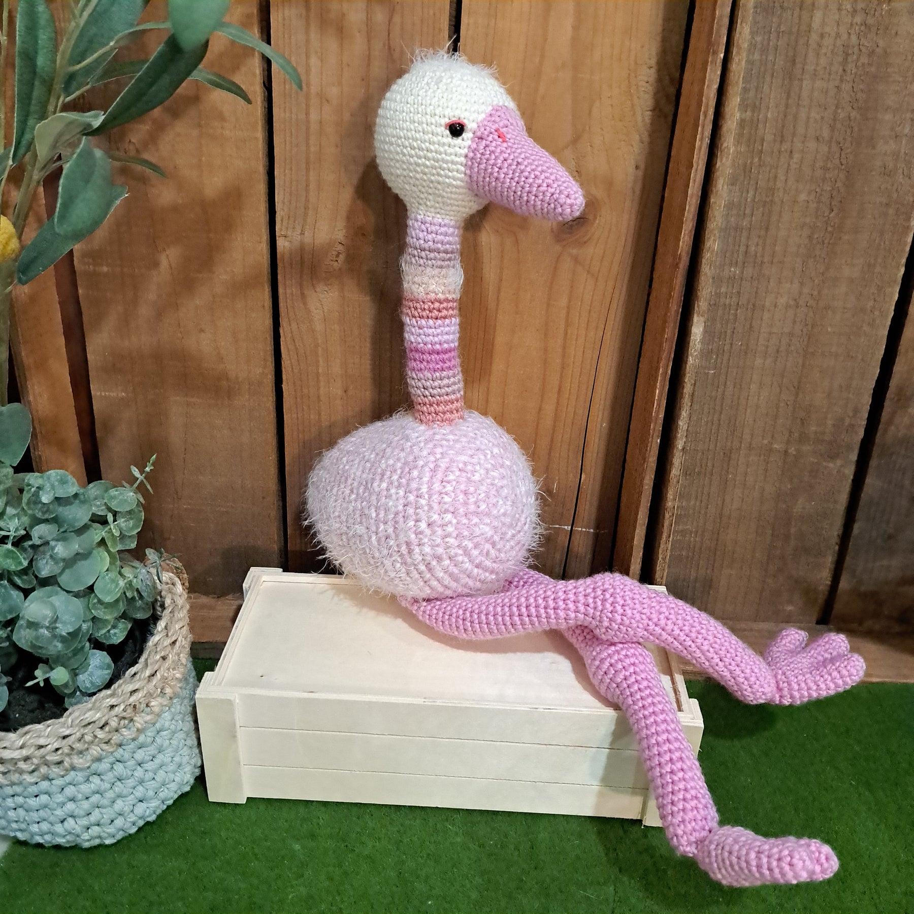 Custom order of pink emu