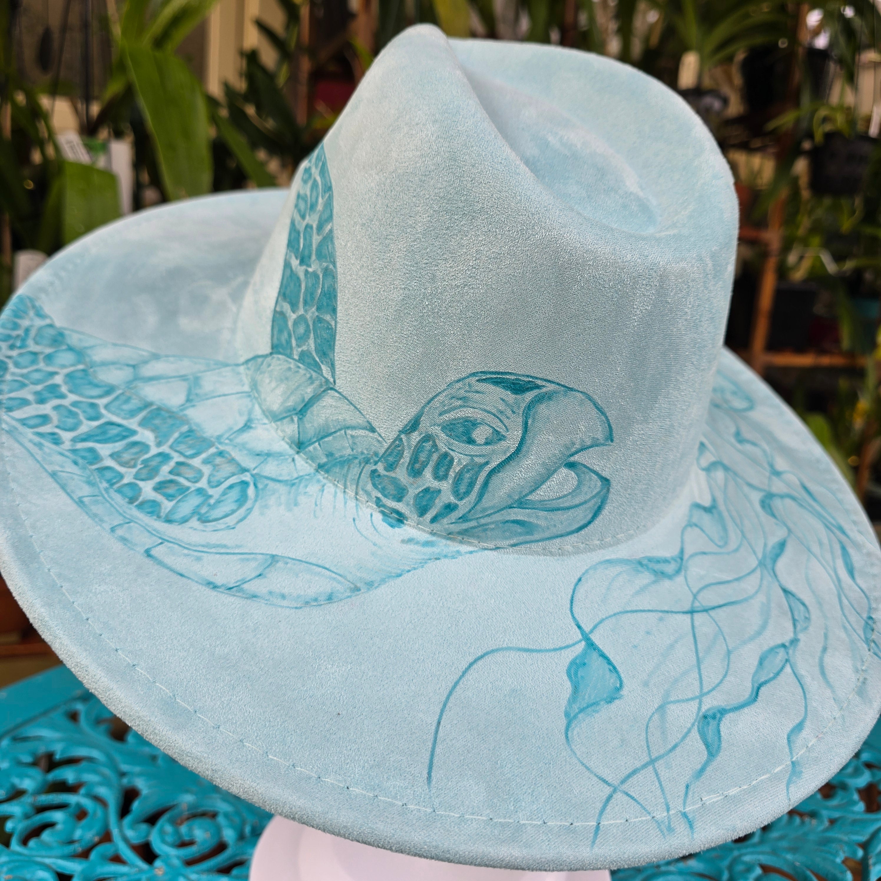 Hand burnt fedora hat : The turtle and The jellyfish