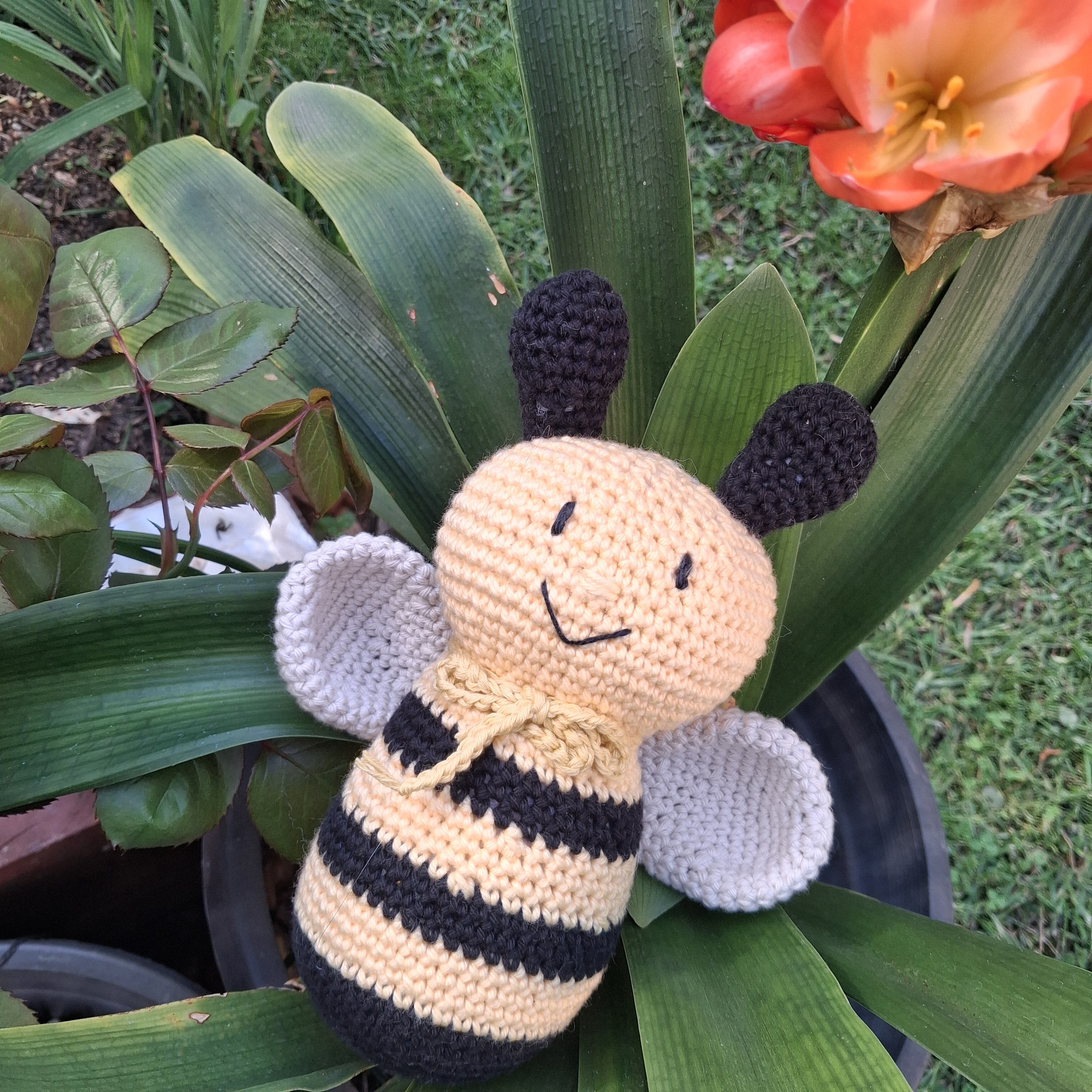 Handmade Crochet Bee - Cotton