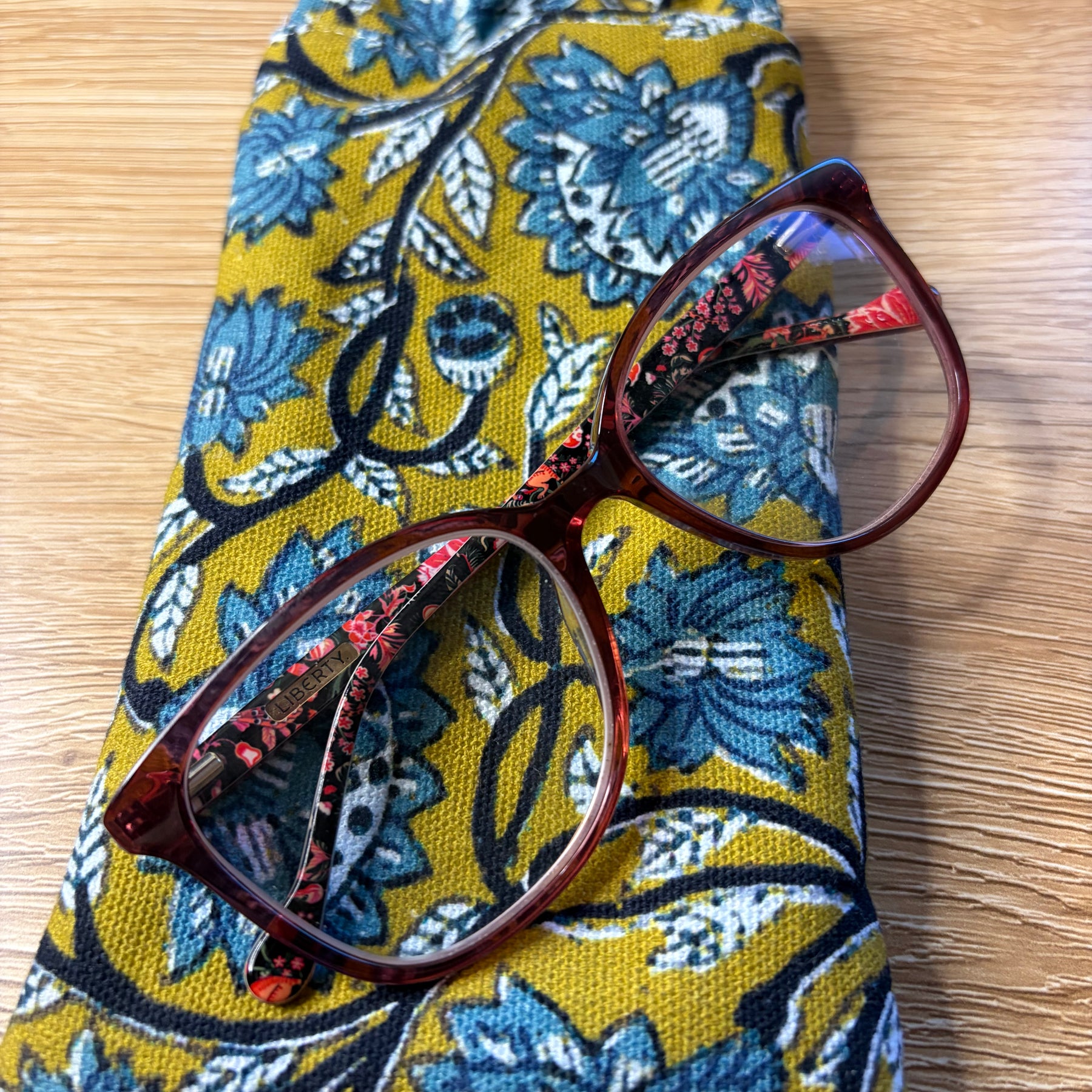 gorgeous green, blue floral cotton fabric sunglass pouch - violetclothing - free postage