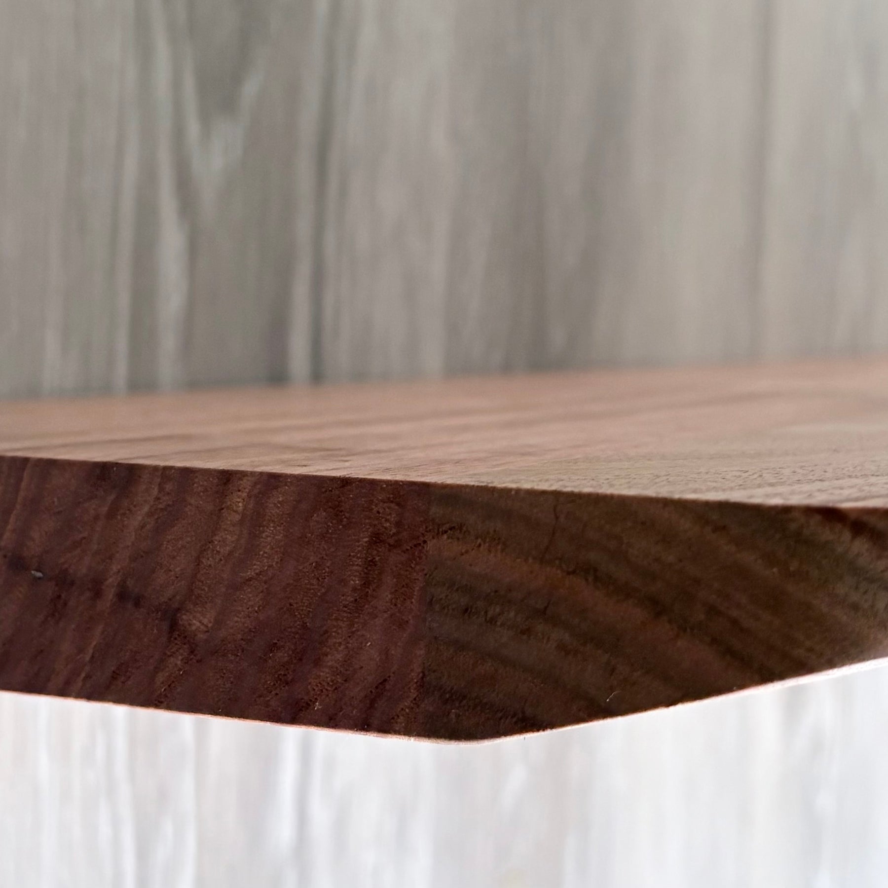 Tasmanian oak Floating shelf 900mm