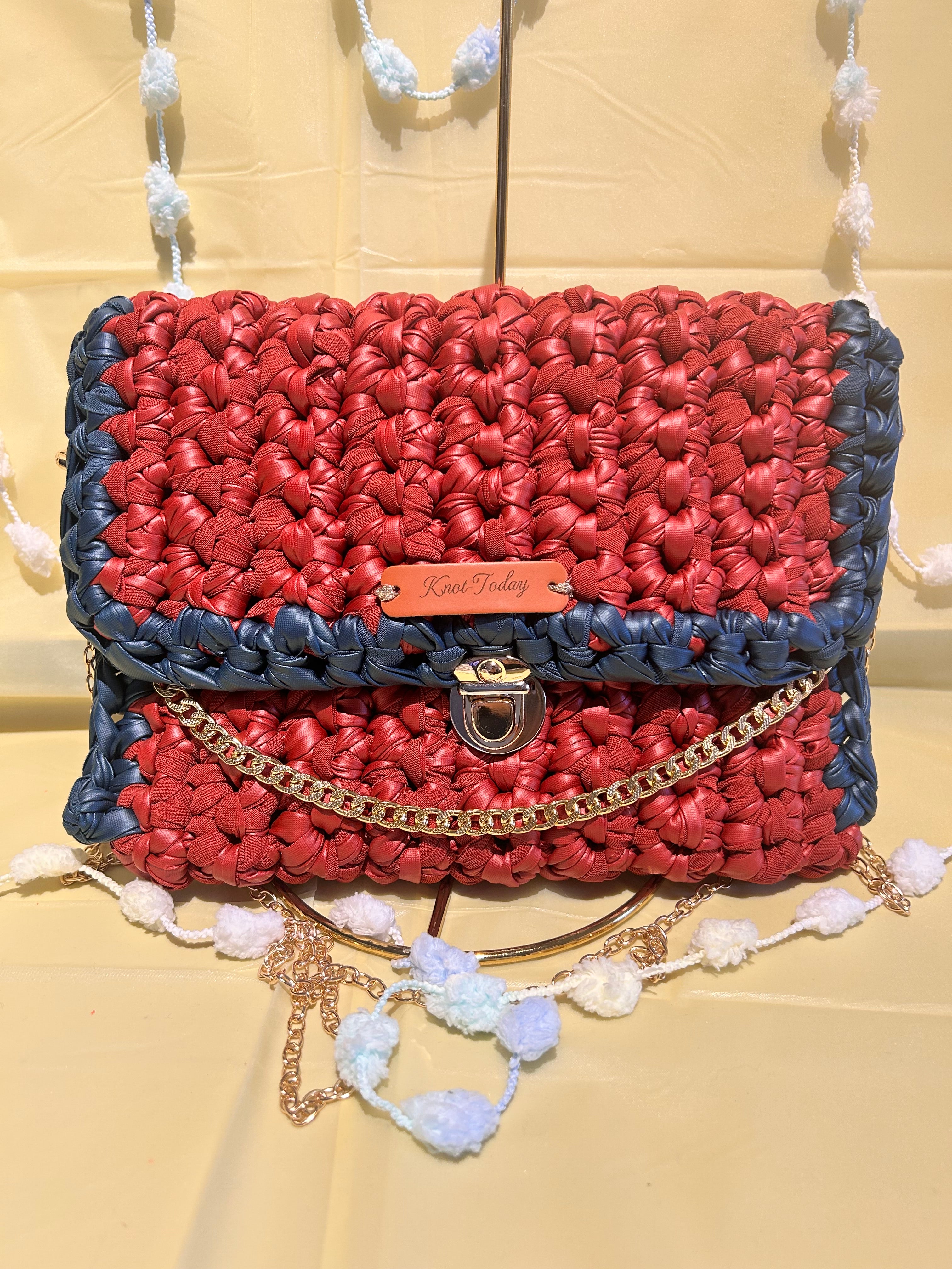 Cora Clutch bag