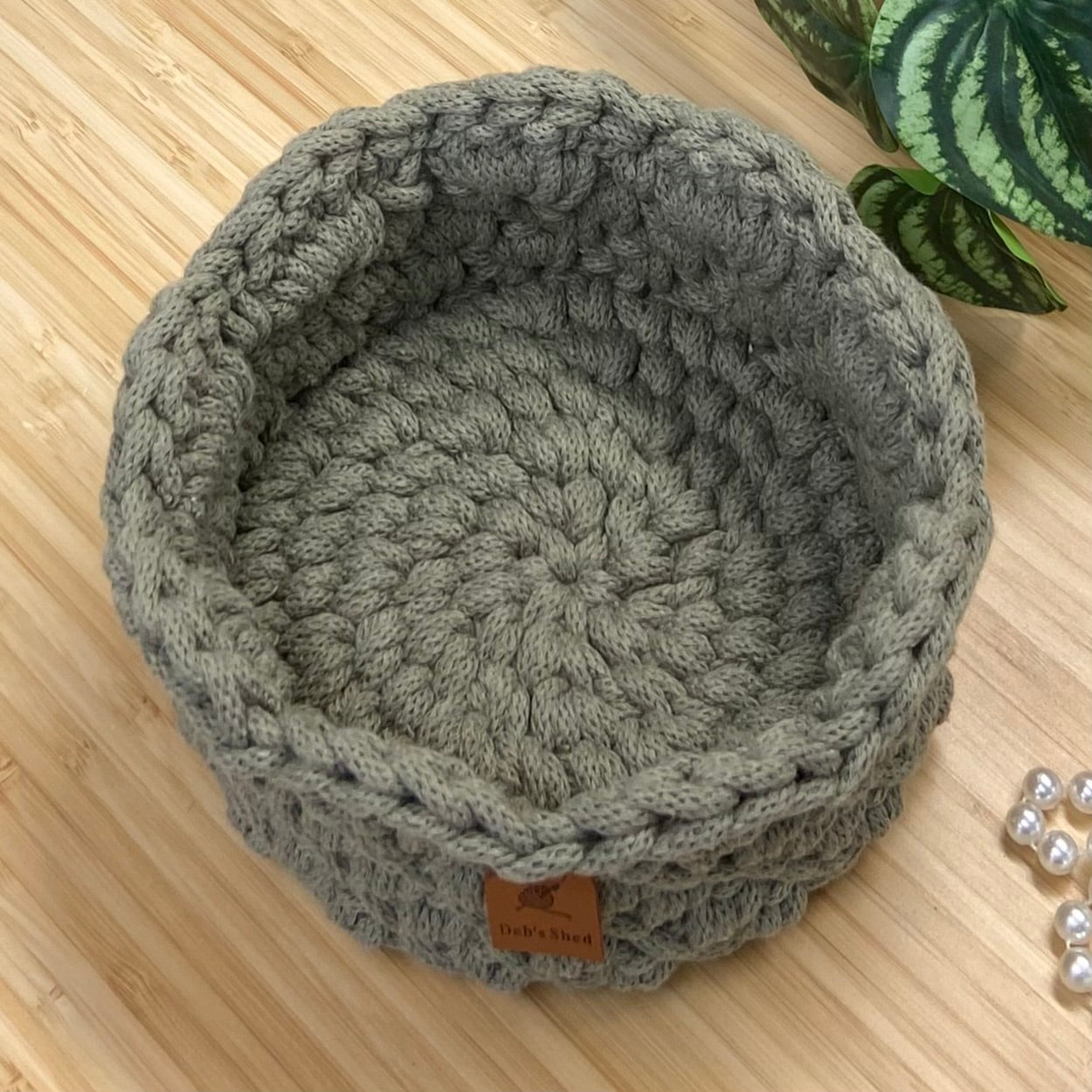 Crochet Basket with Scallop Edge