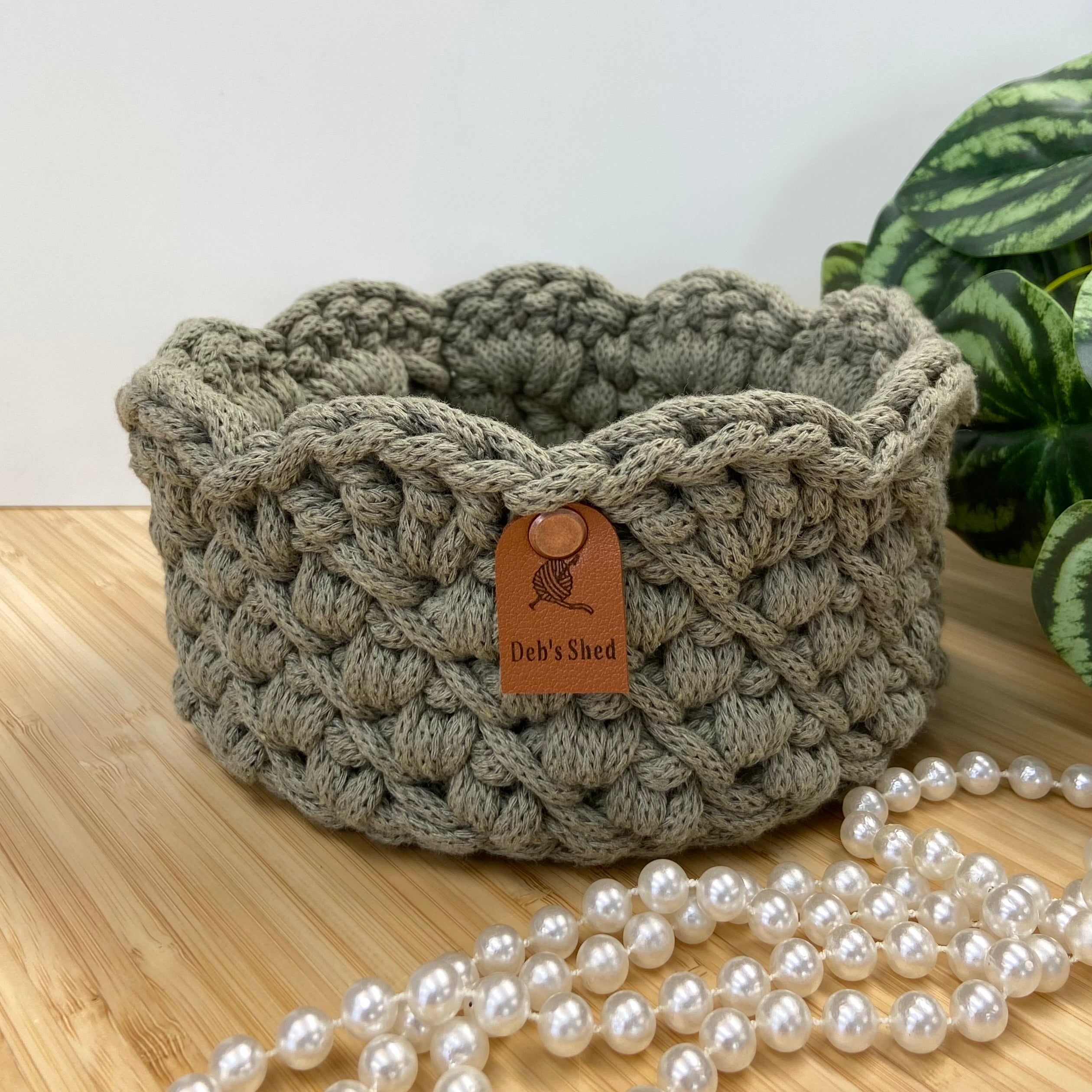 Crochet Basket with Scallop Edge
