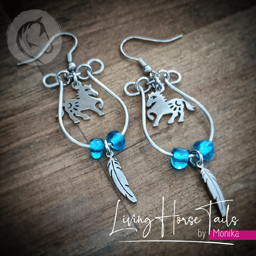 Beaded looped horse earrings