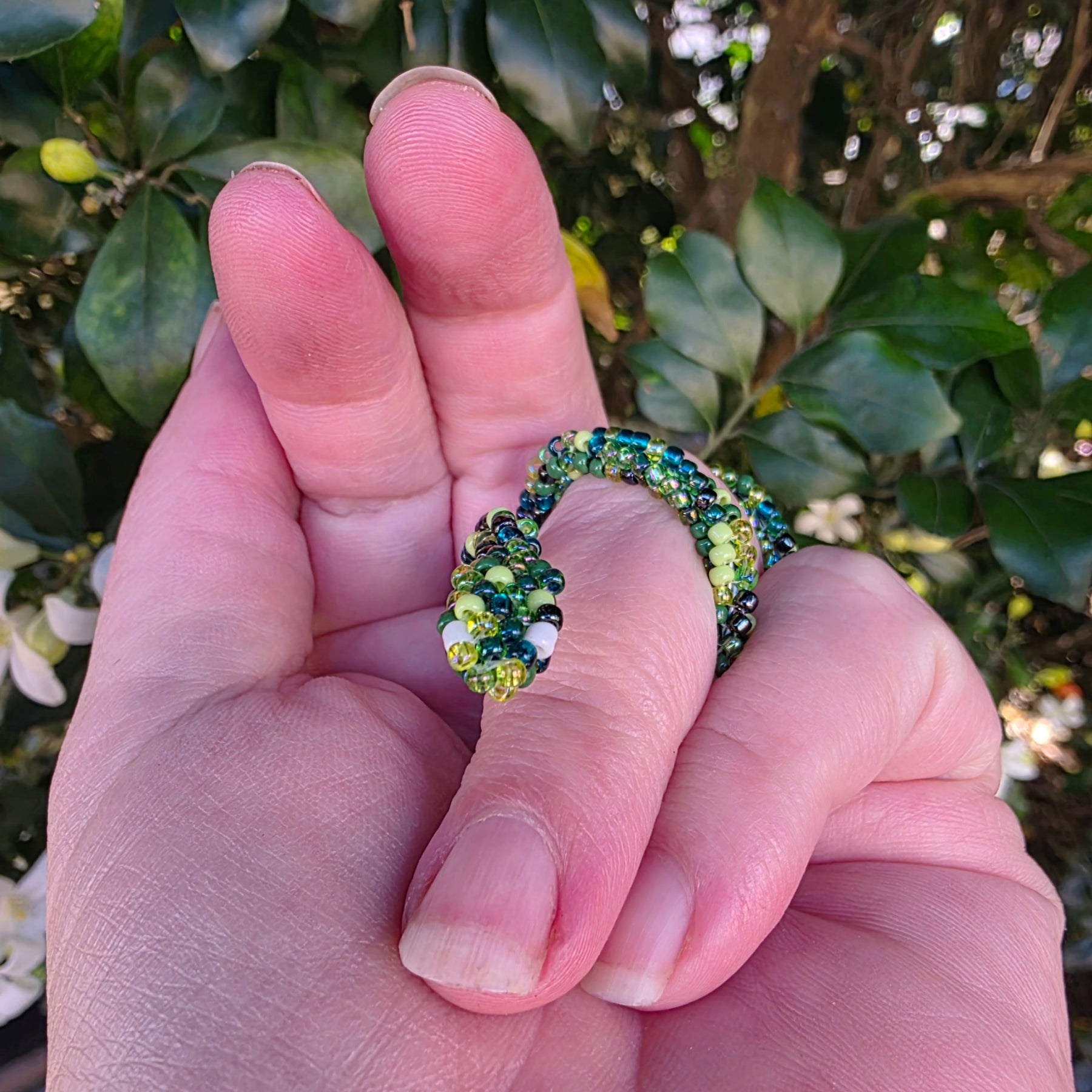 Flexible Beaded Snake Ring - Greenie