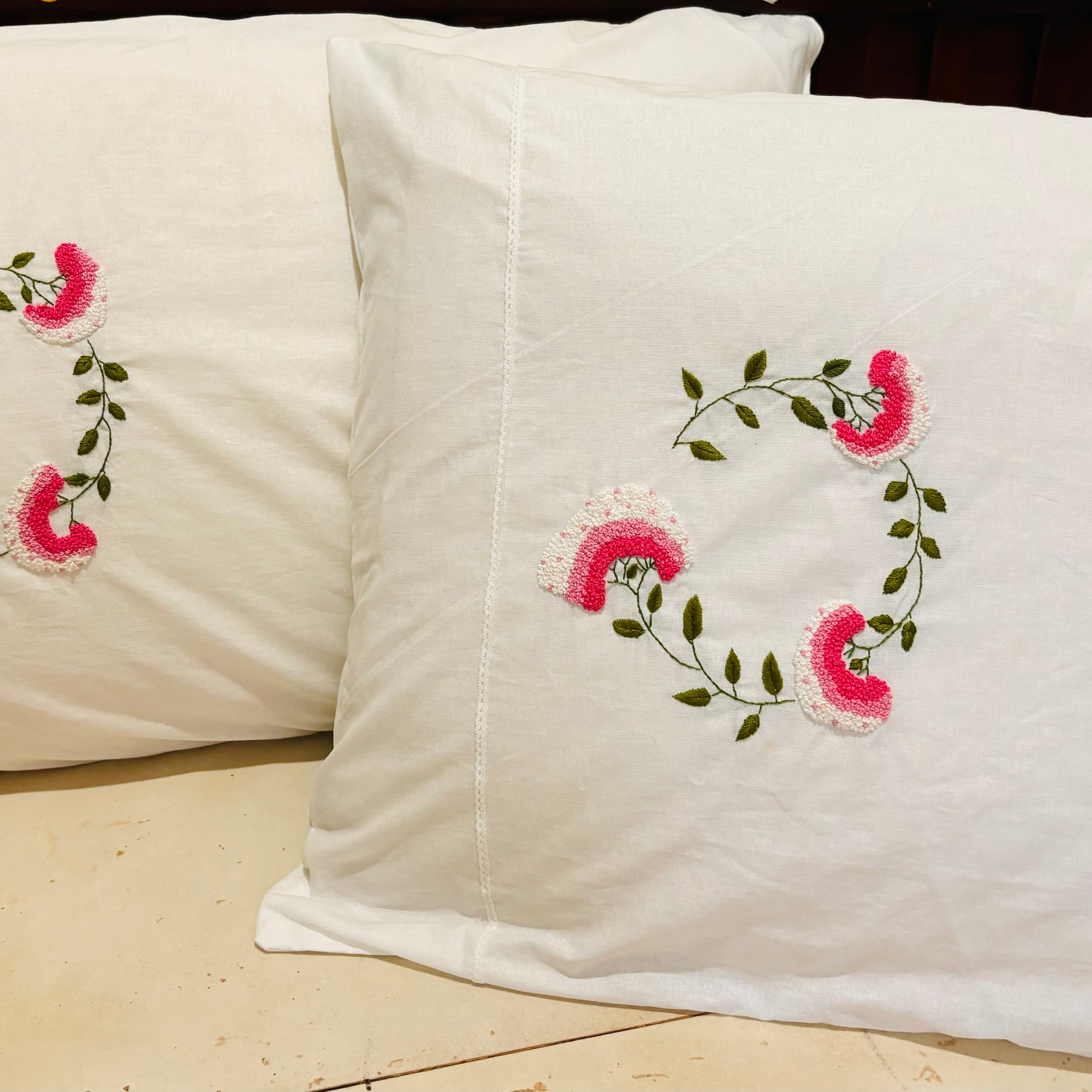 Set of 2 floral Embroidered Pillow/cushion covers