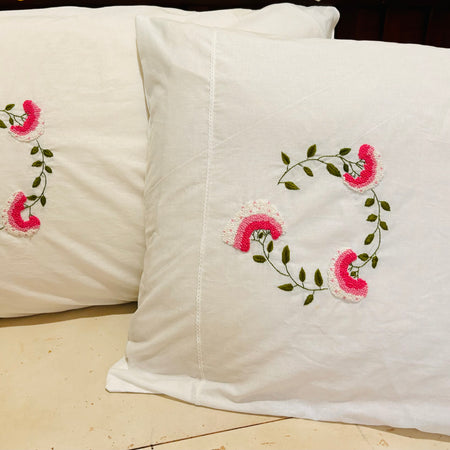 Set of 2 floral Embroidered Pillow/cushion covers