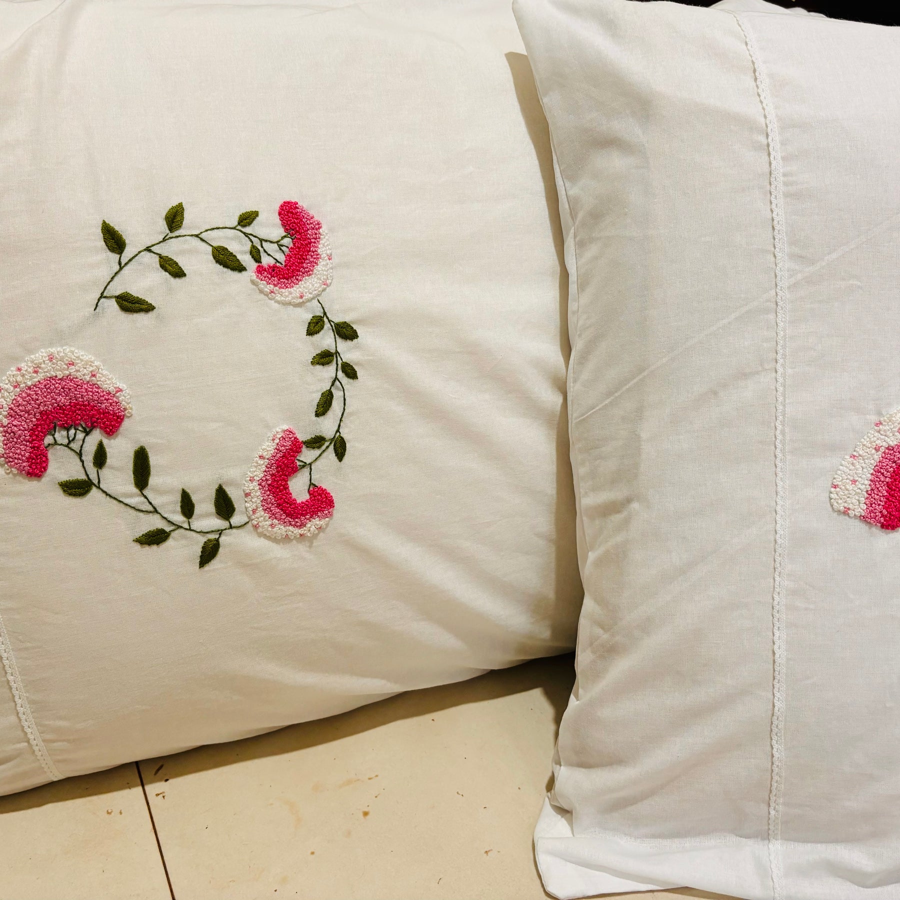 Set of 2 floral Embroidered Pillow/cushion covers