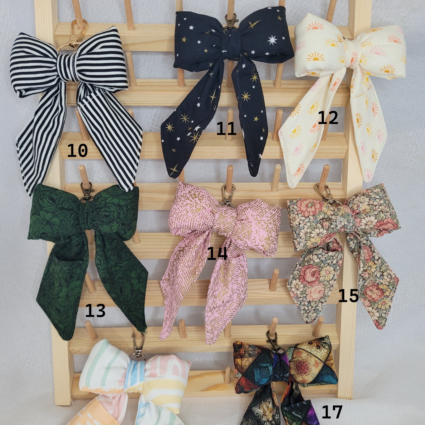 Bow Keyring with pocket