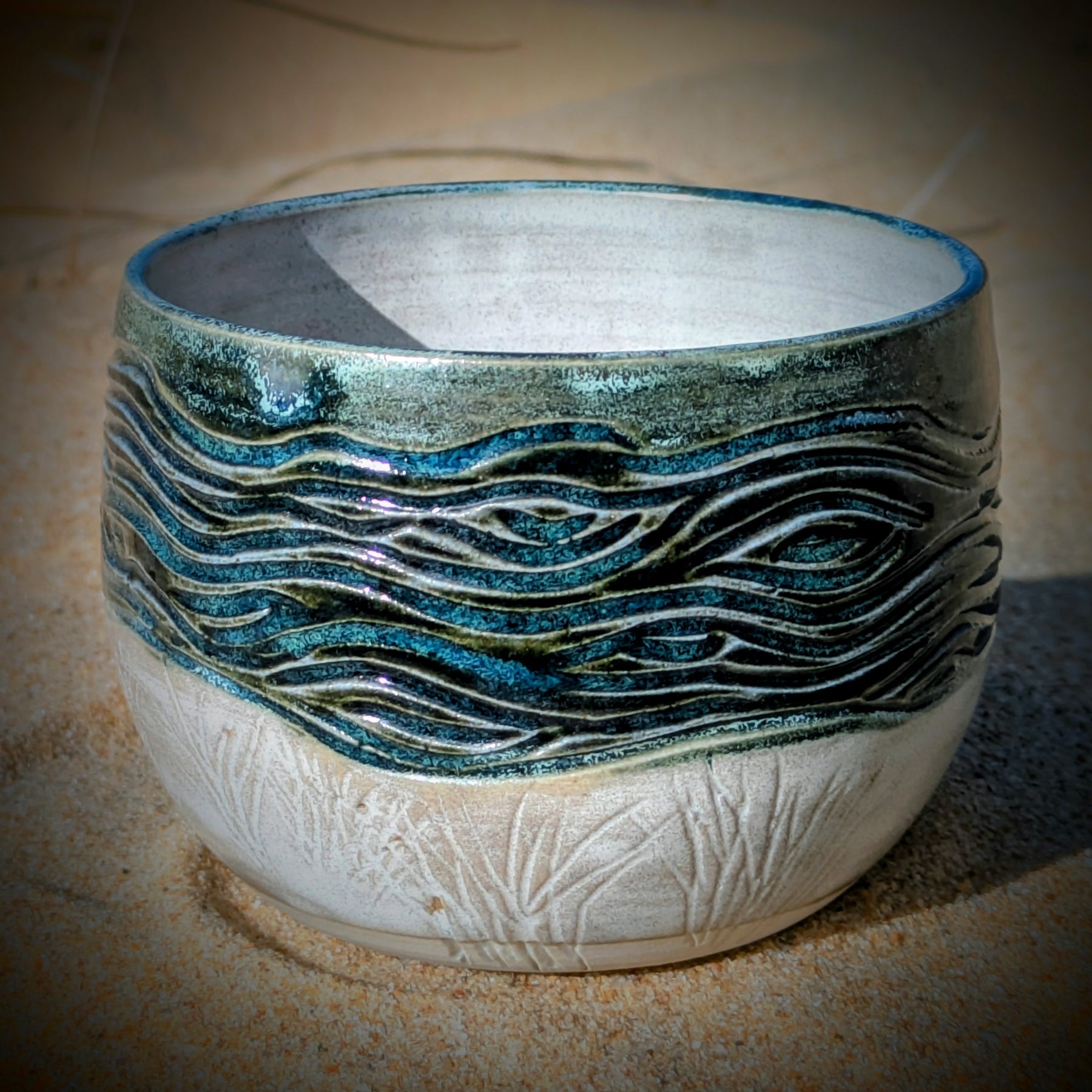 Sand and Waves cup