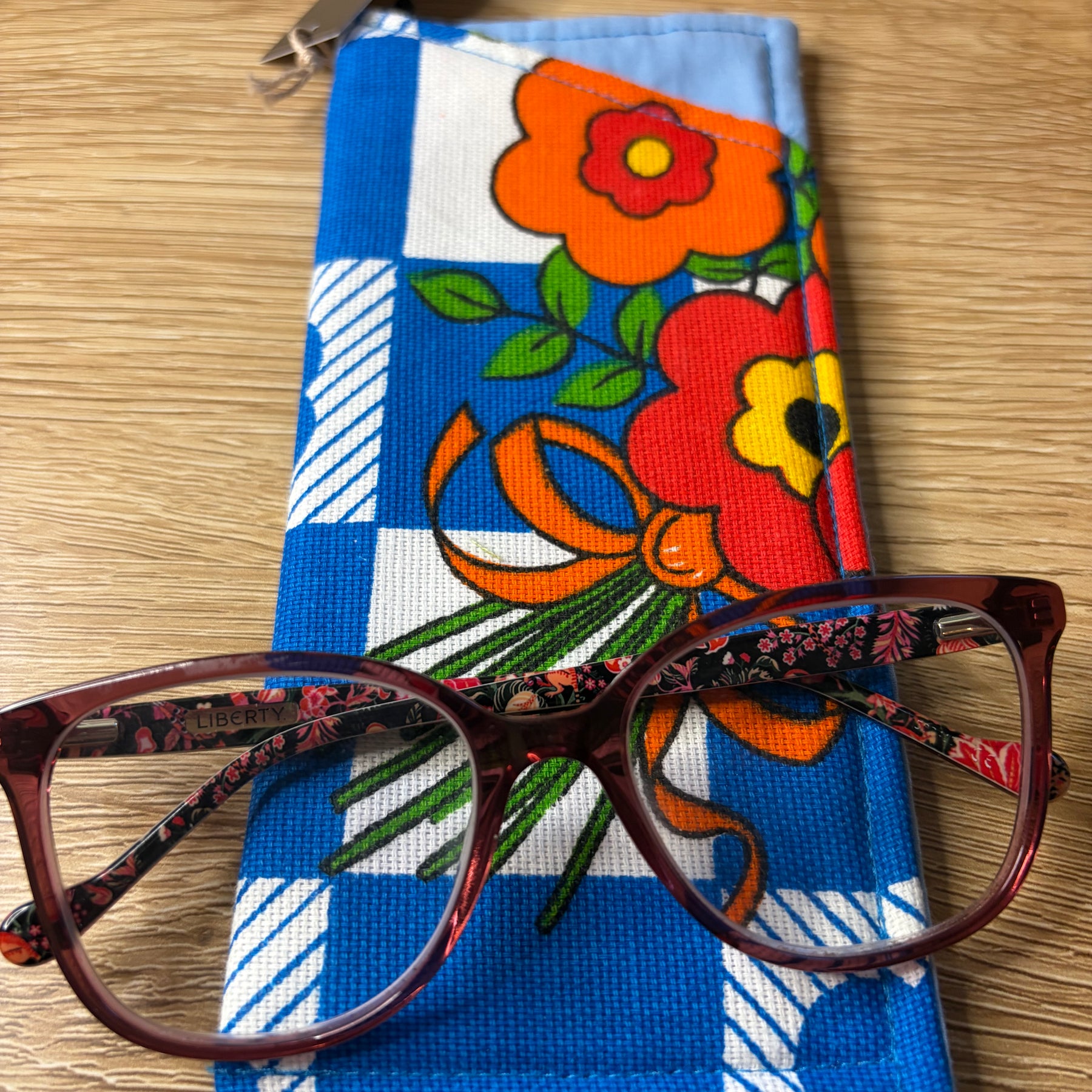 gorgeous blue floral vintage cotton sunglass pouch - violetclothing - free postage