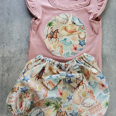 Beach Pony set in Coral Size 00