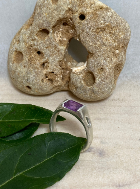 Delicate Signet Ring - Sterling Silver and Alexandrite