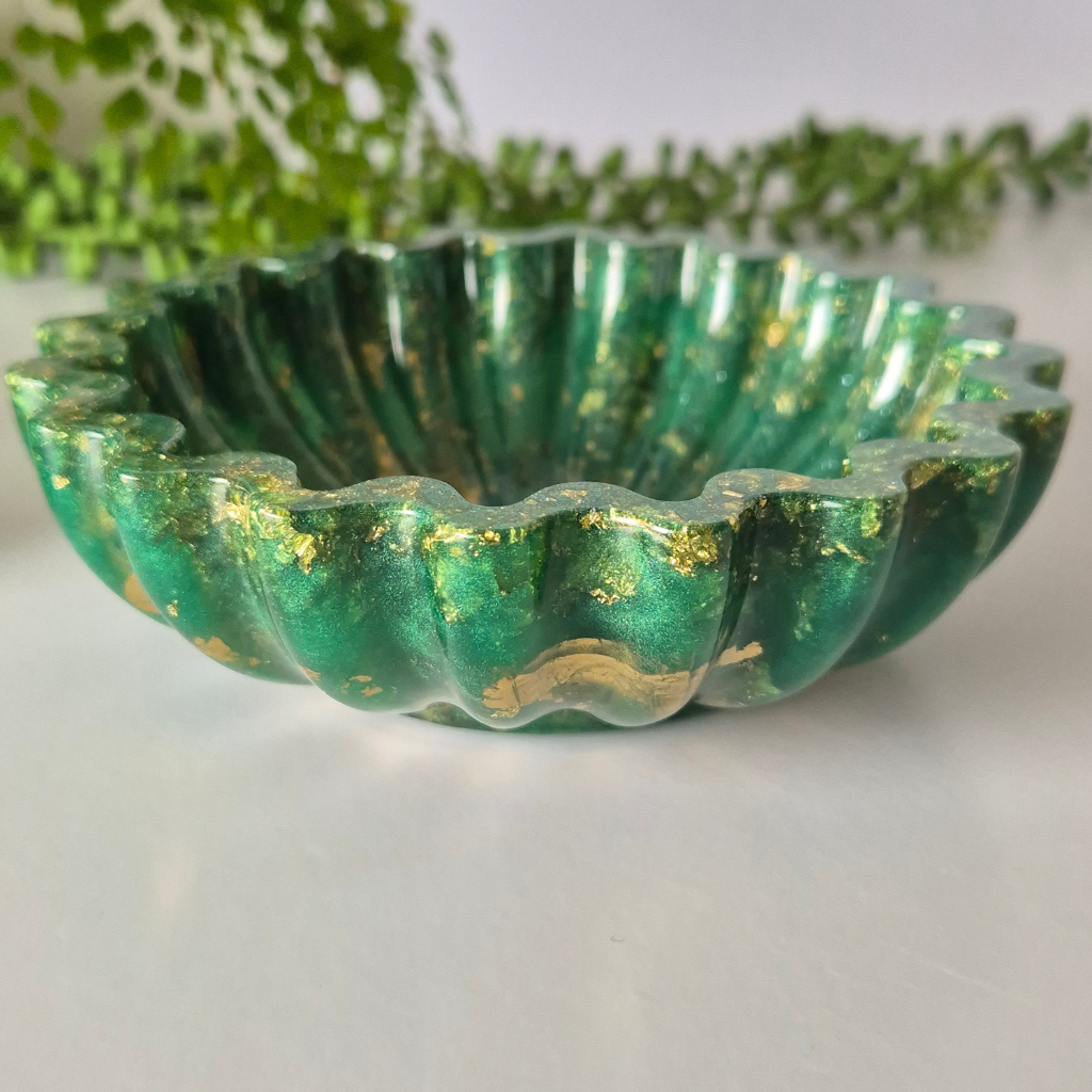 Green and Gold Resin Fluted Trinket Bowl