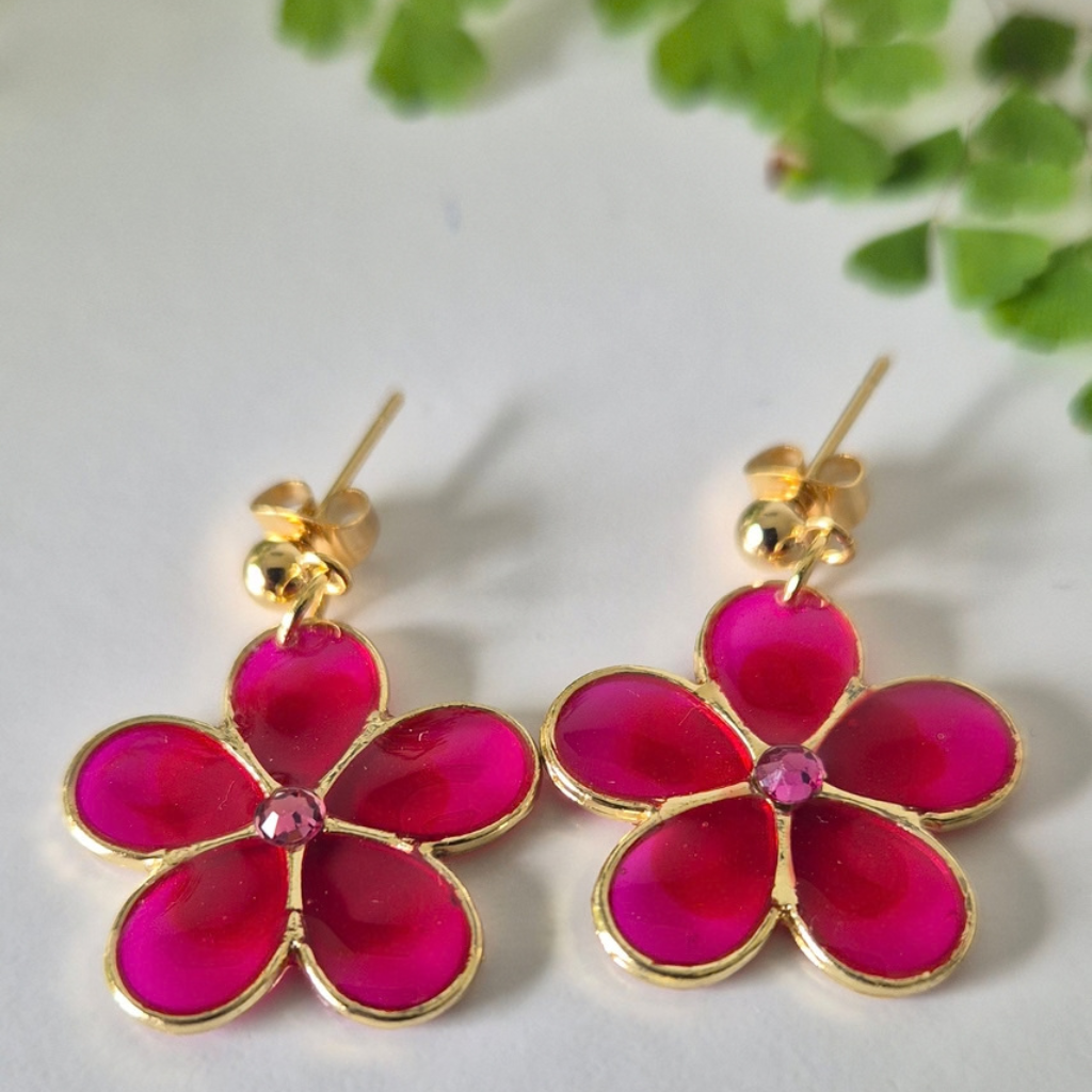 Resin Flower Dangle Earrings
