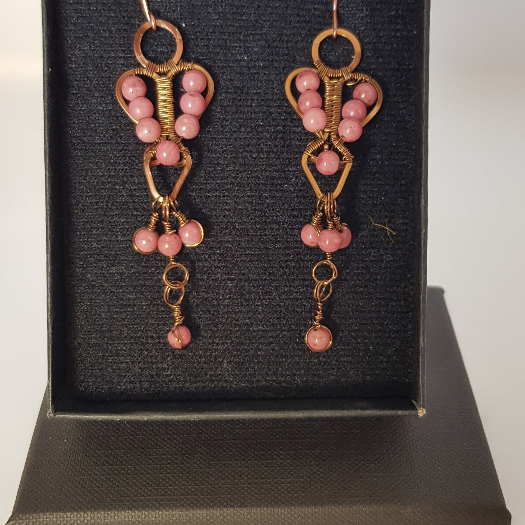 hanging hearts with Rhodonite bead earrings #671 AM/E