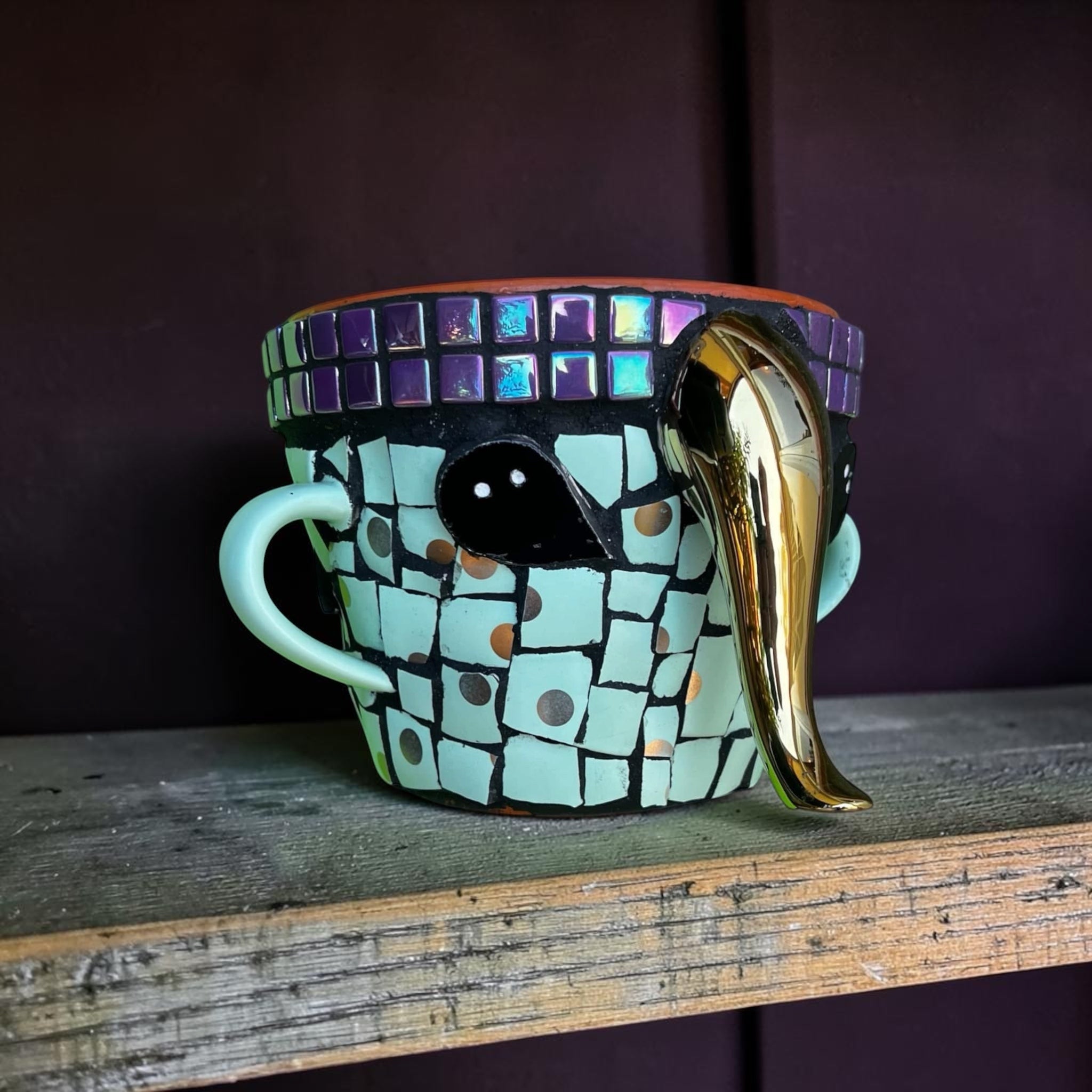 Mosaic Plant Pot. Elephant.