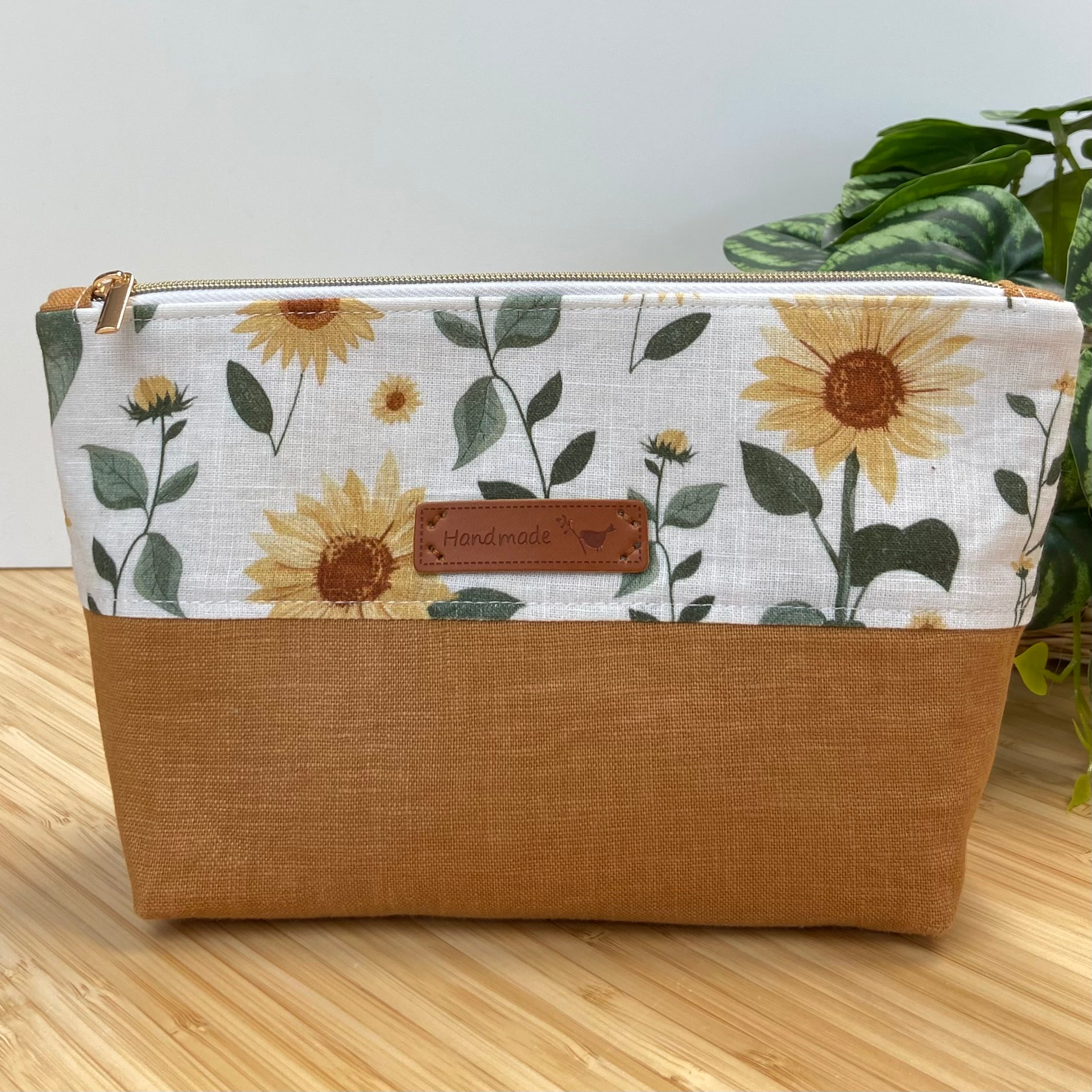 Zipper Pouch - Two-Tone - Sunflowers