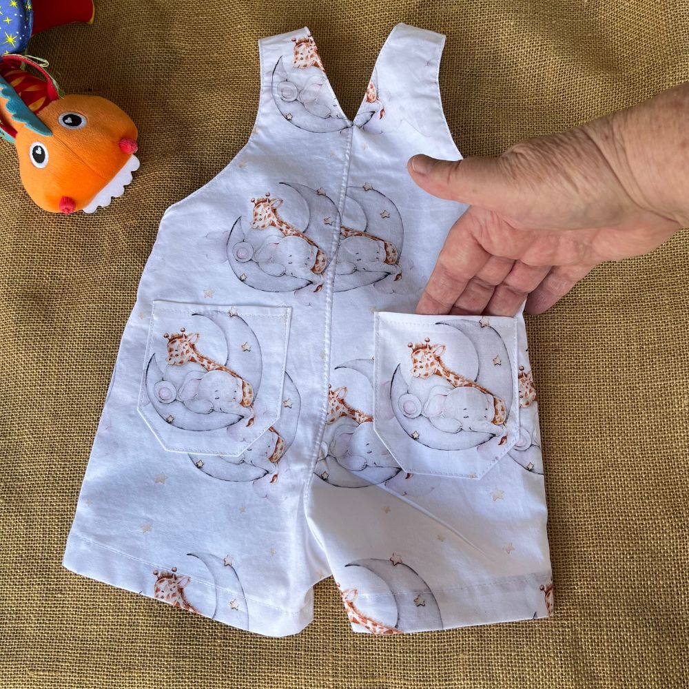 Baby short overalls | giraffe and elephant | Size 00 and 0
