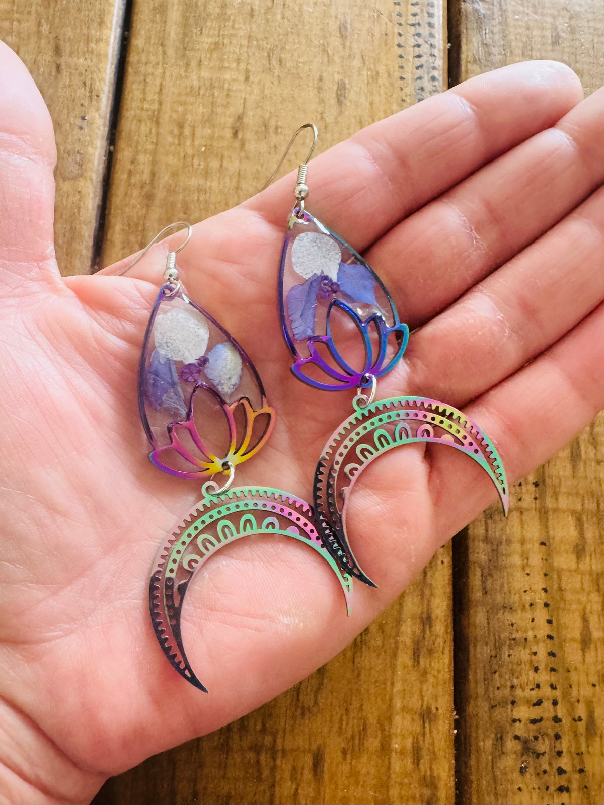 Iridescent rainbow resin earrings with pressed flowers