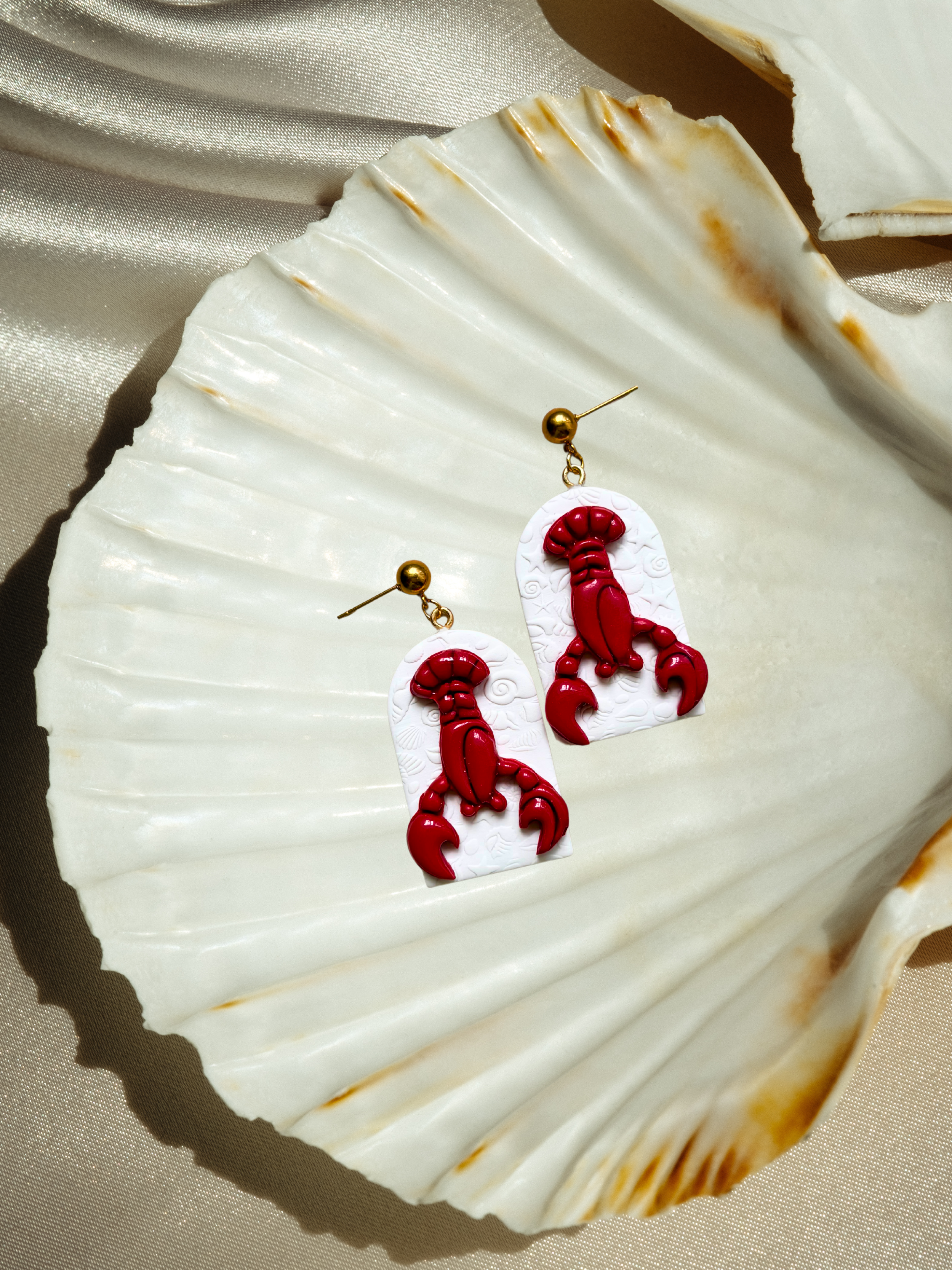 Seaside Stories | Lobster Dangle Earrings