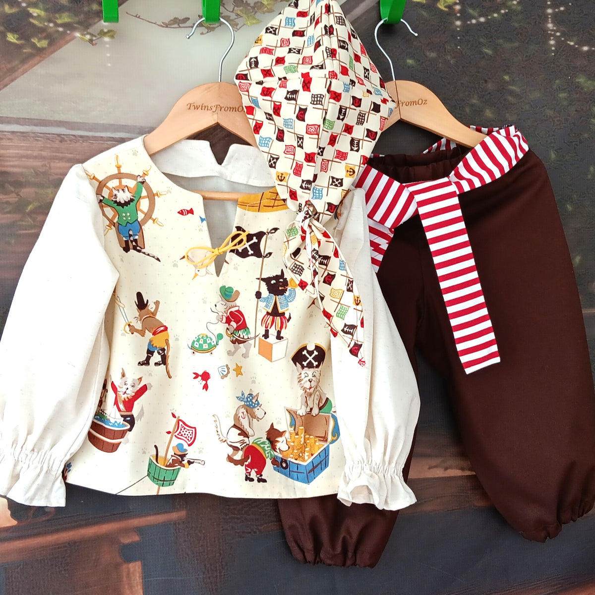 Childs Buccaneer Pirate Costume