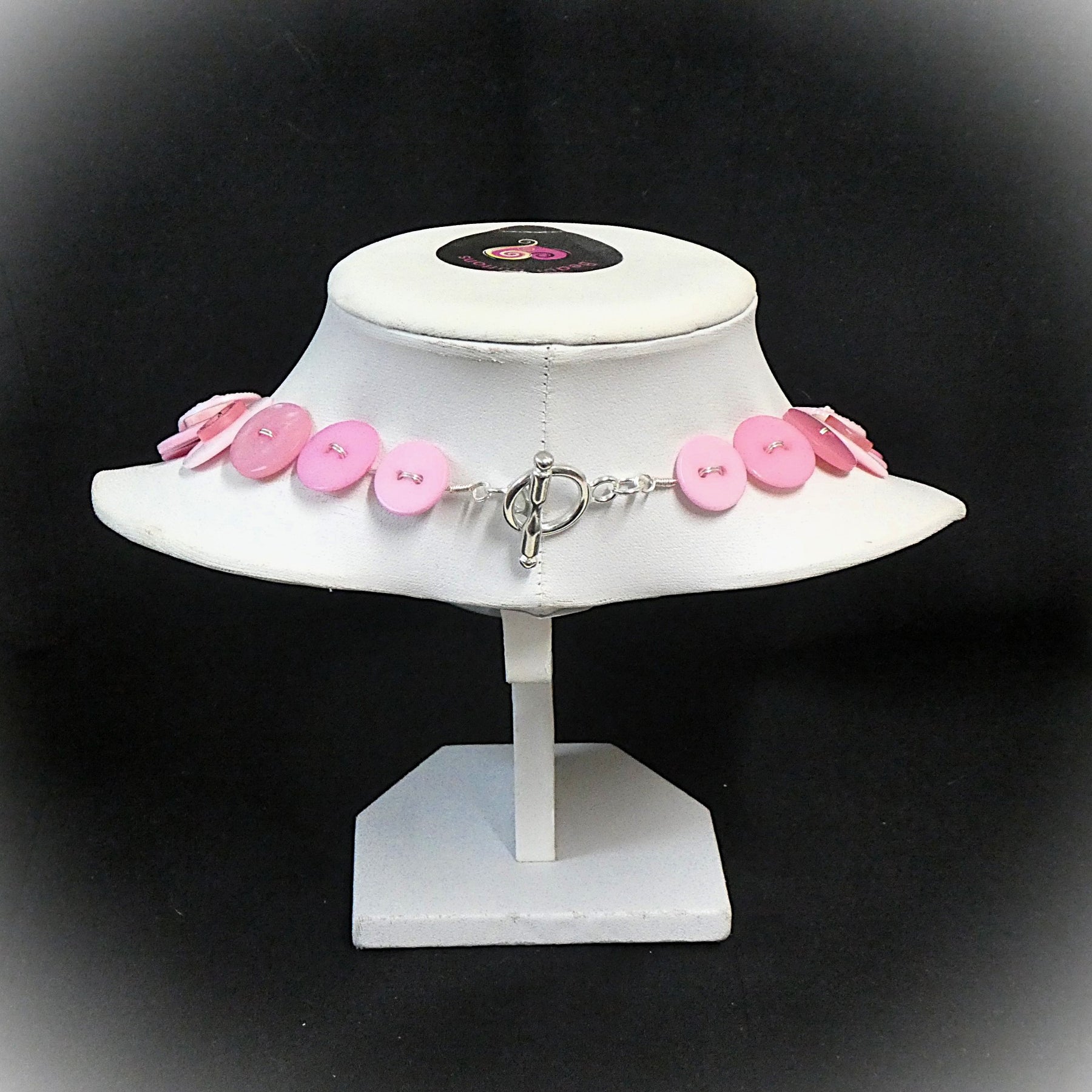 Button necklace - Pretty in Pink