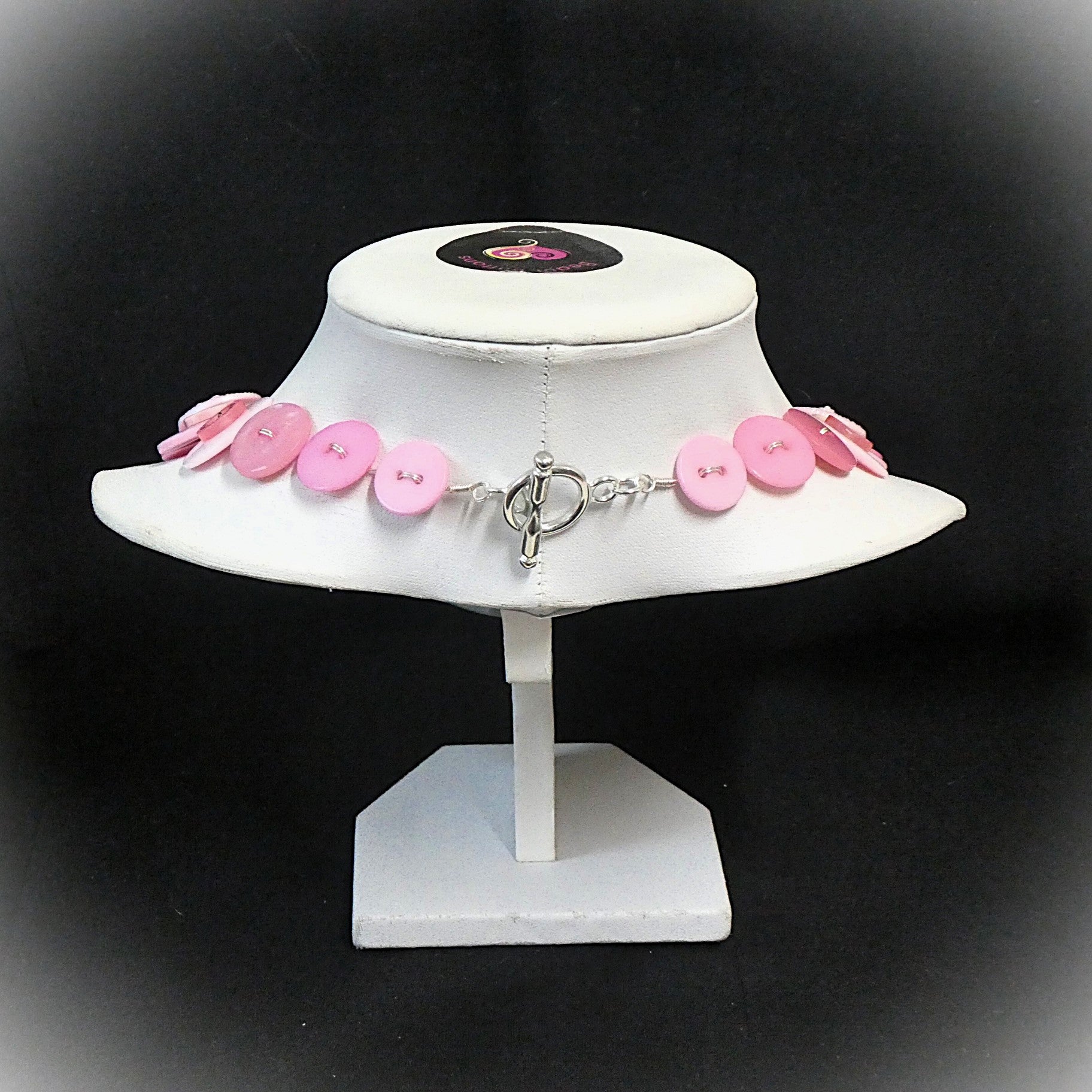 Button necklace - Pretty in Pink