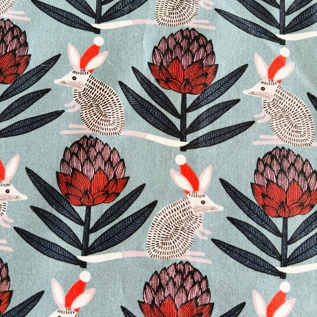 Bilby and waratahs Christmas ladies' tie back apron.