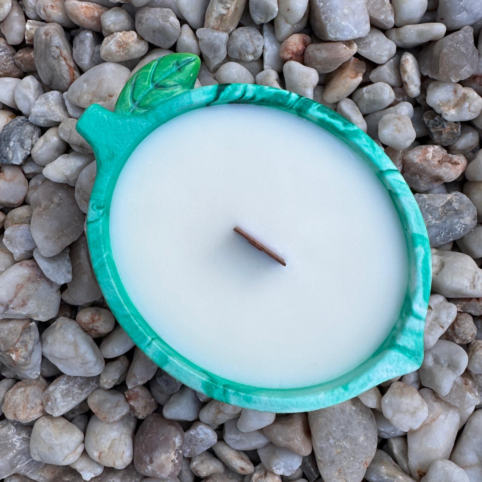 Concrete lime bowl candle with lime fragrance