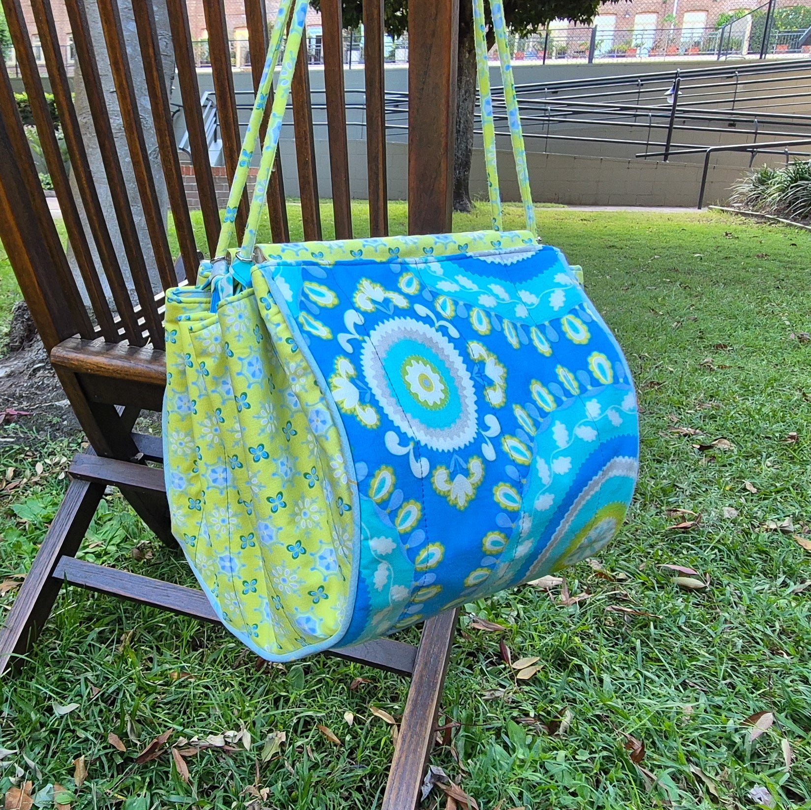Large Knitting Project Bag – Convertible Shoulder Bag