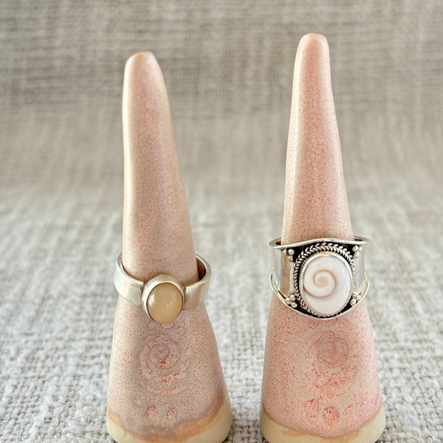 Ring Holder - Coral