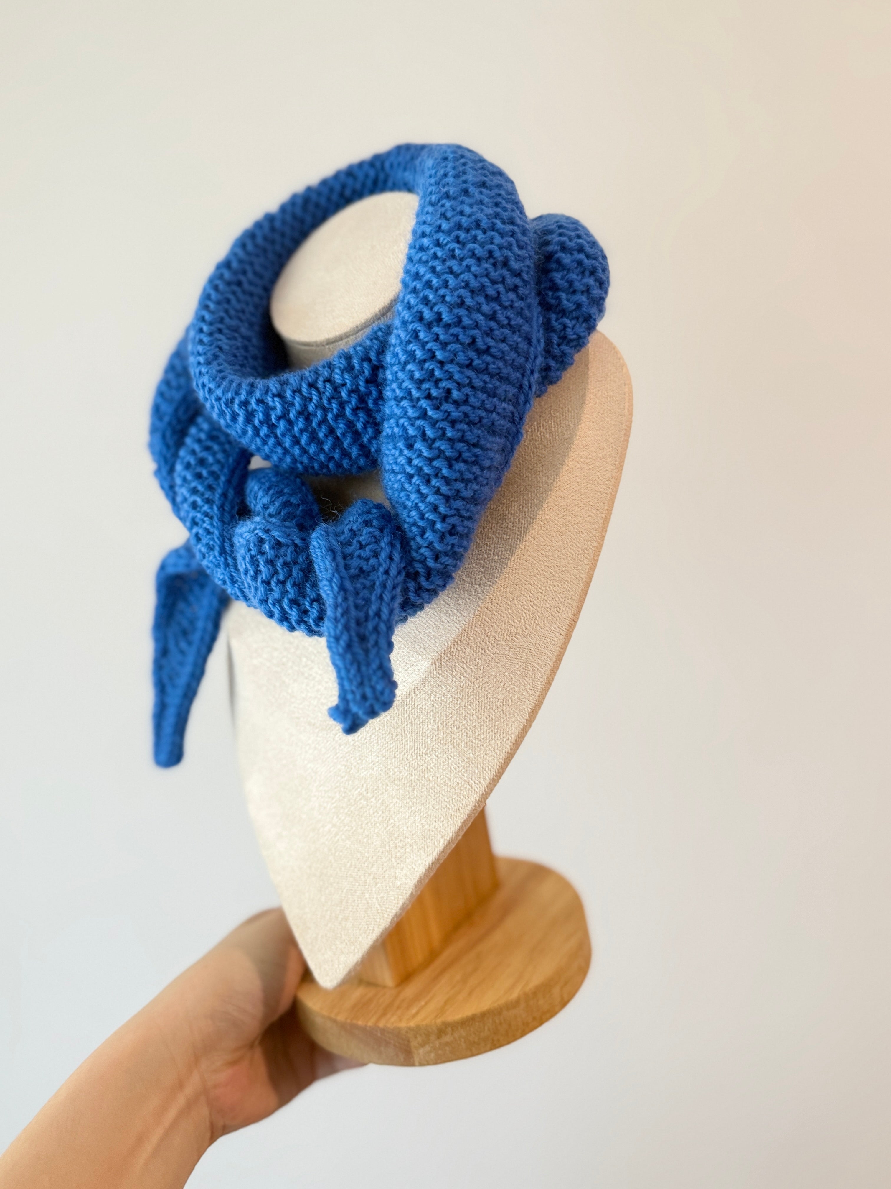 Knit sophie scarf in sky blue