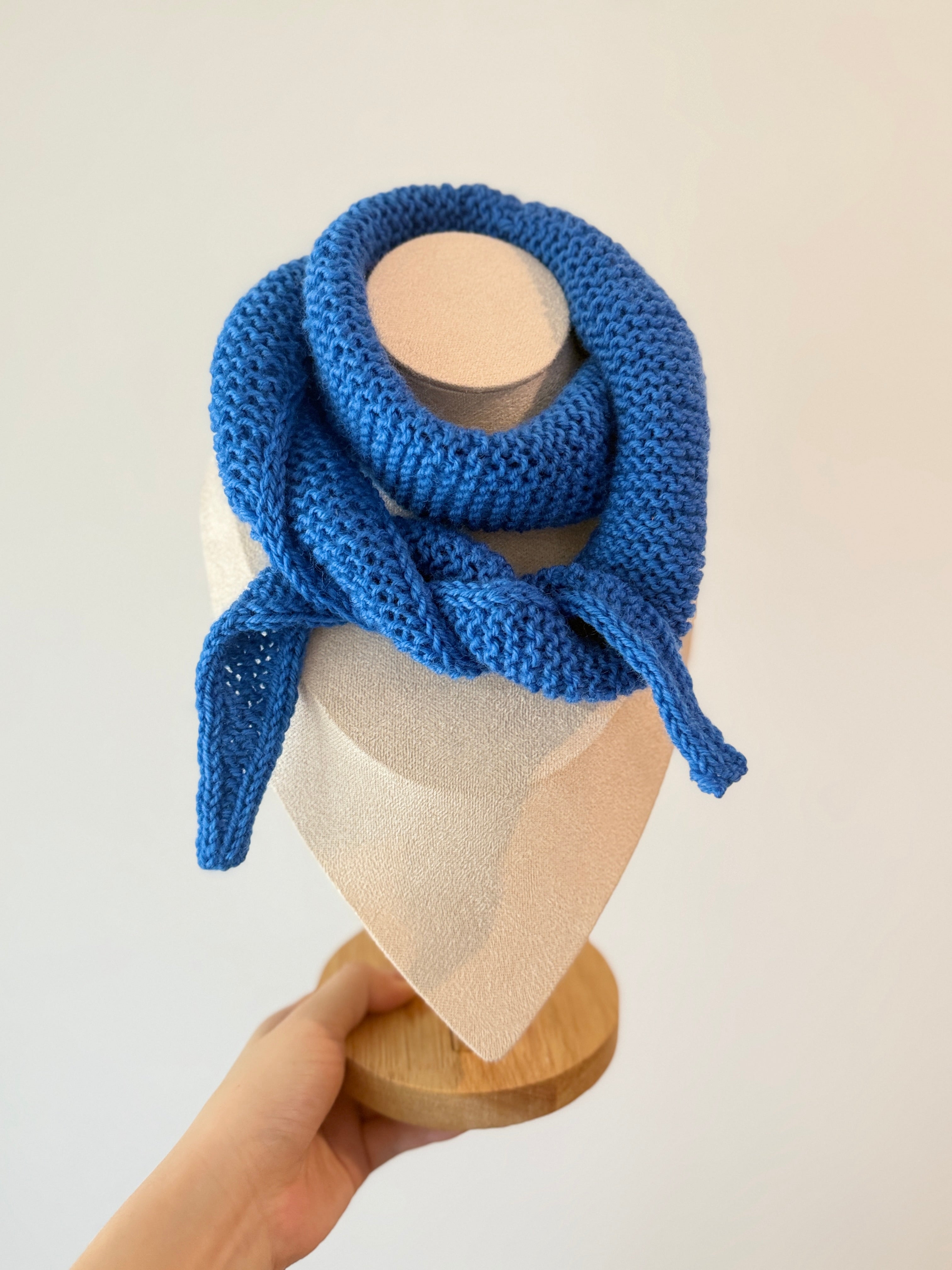 Knit sophie scarf in sky blue