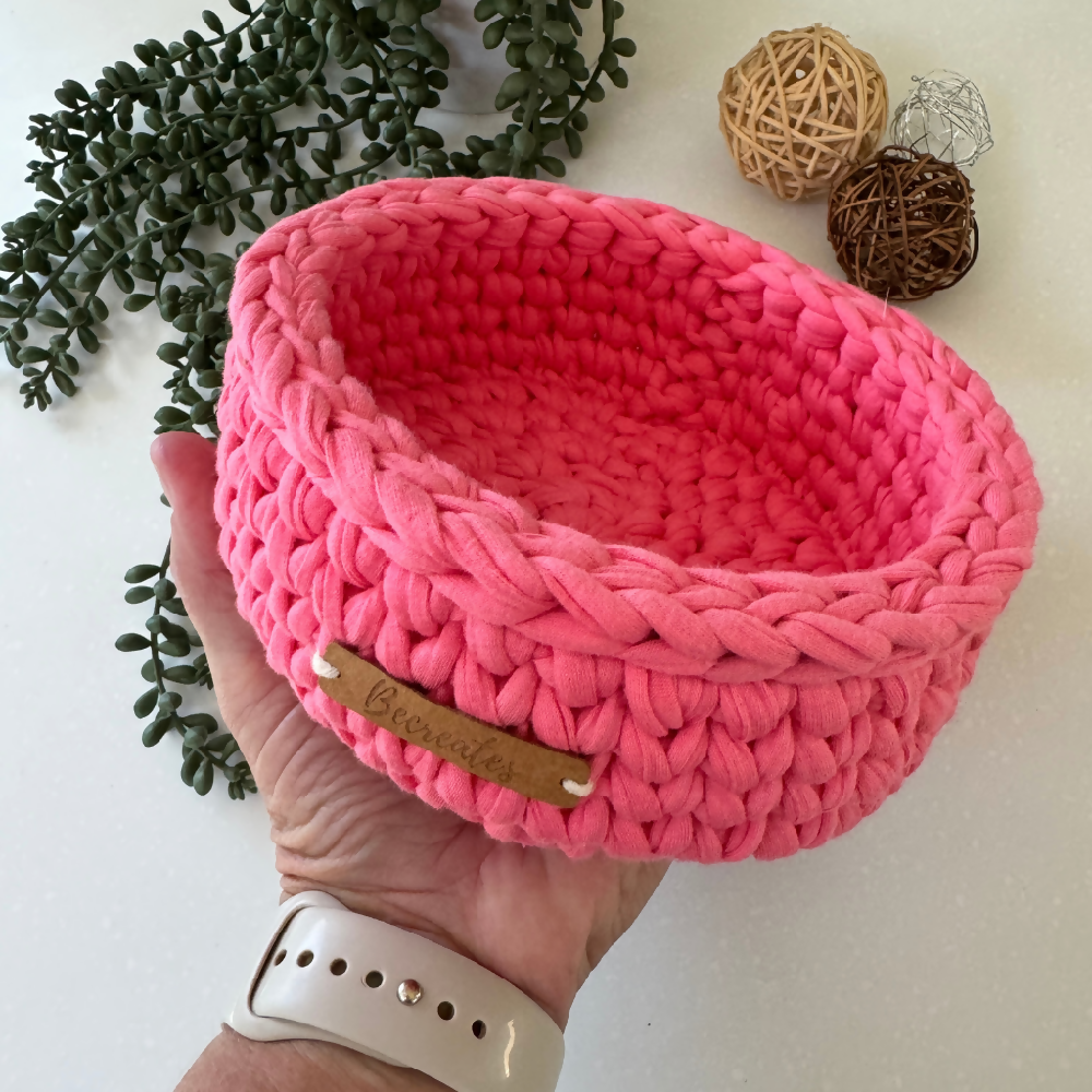 Small-handmade-basket-coral-pink (4)
