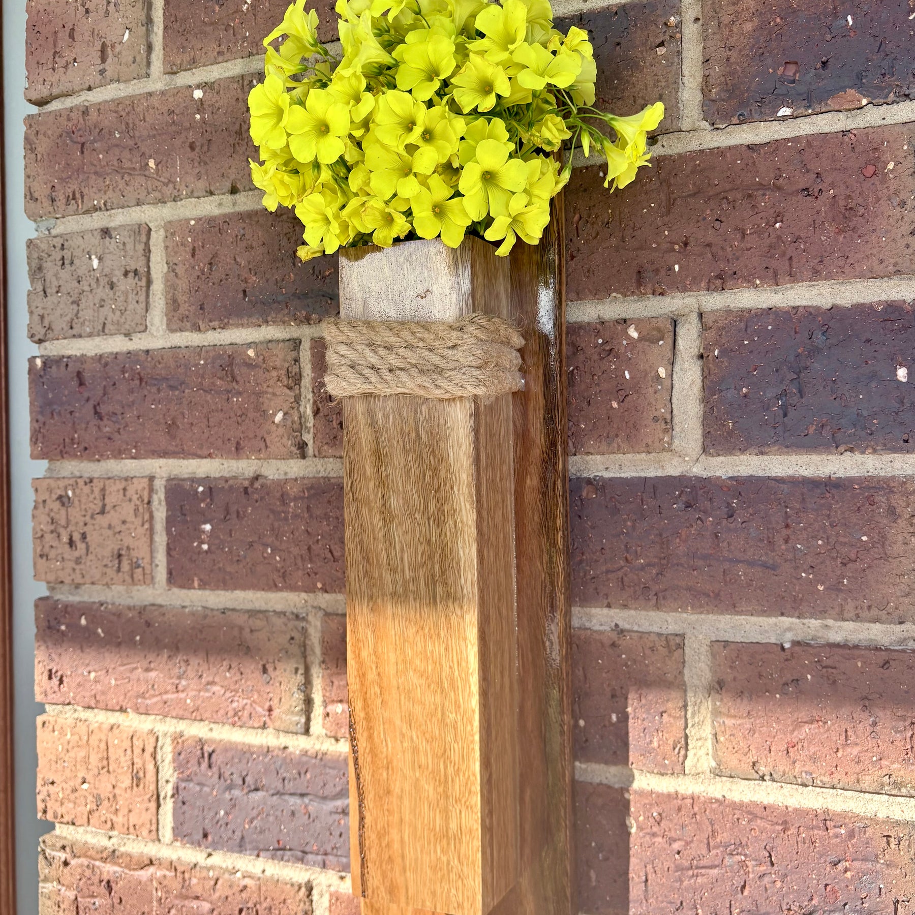 Spotted gum Wall pocket vase