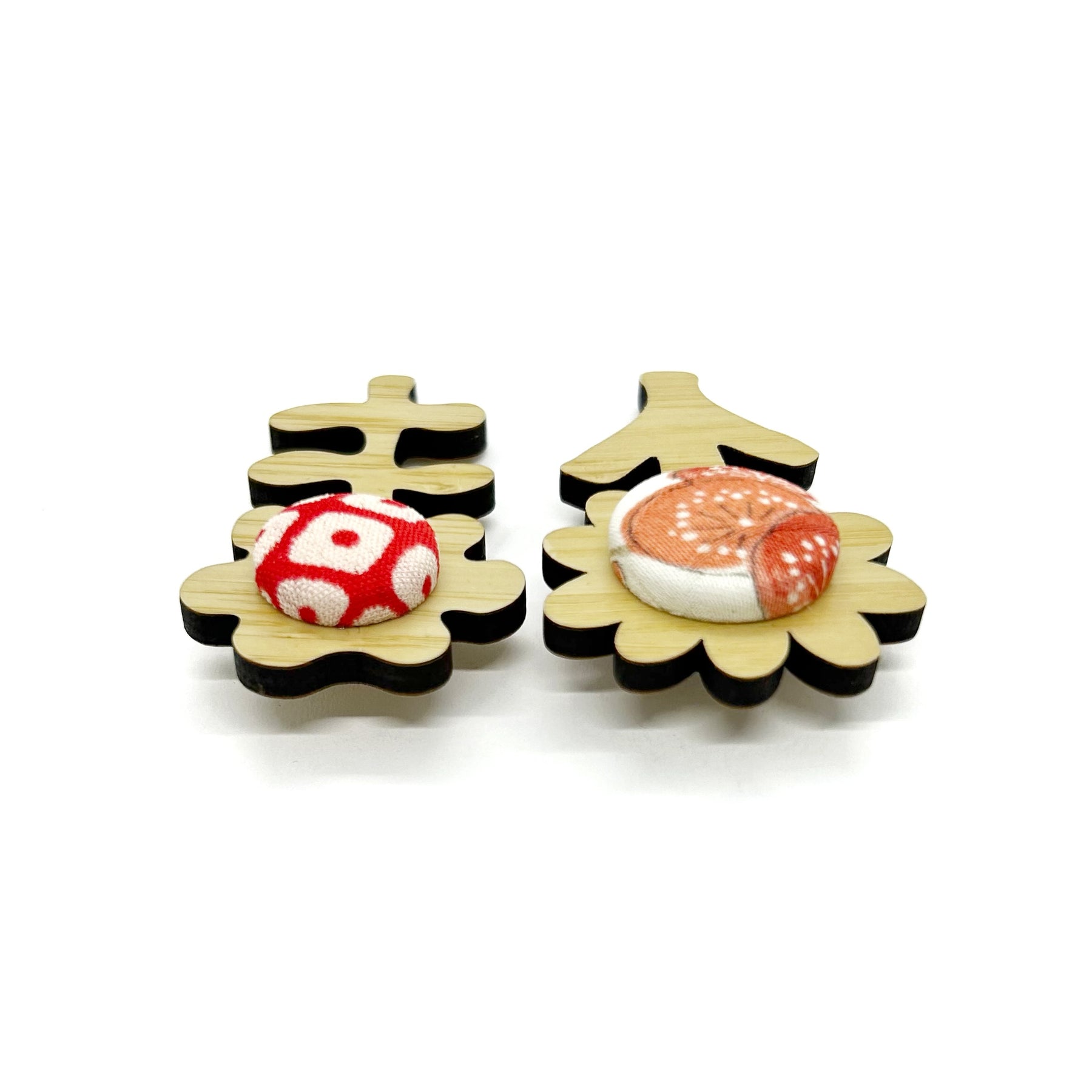 Double Floral Brooch - Reds