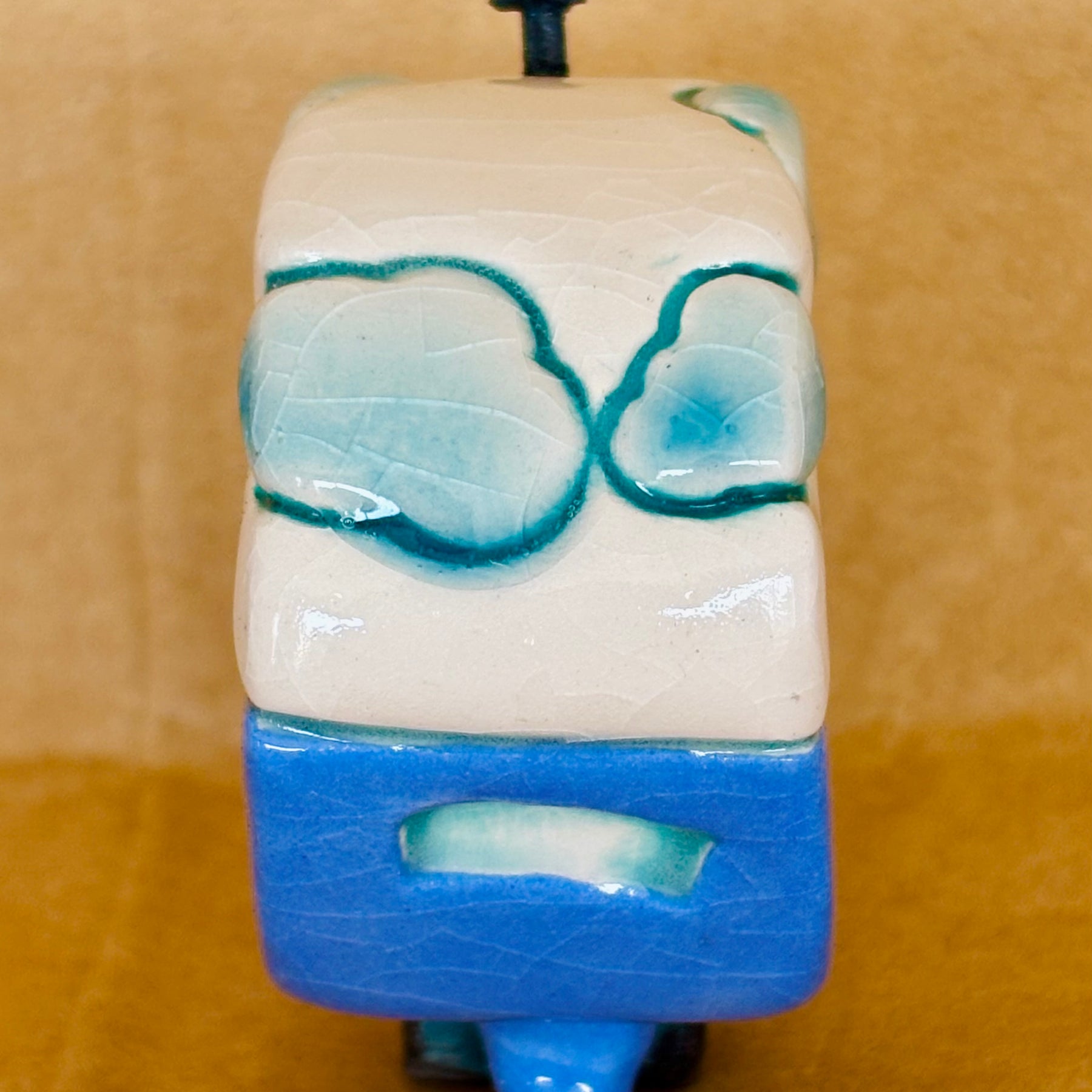 Small Retro Collectable Ceramic Caravan 2