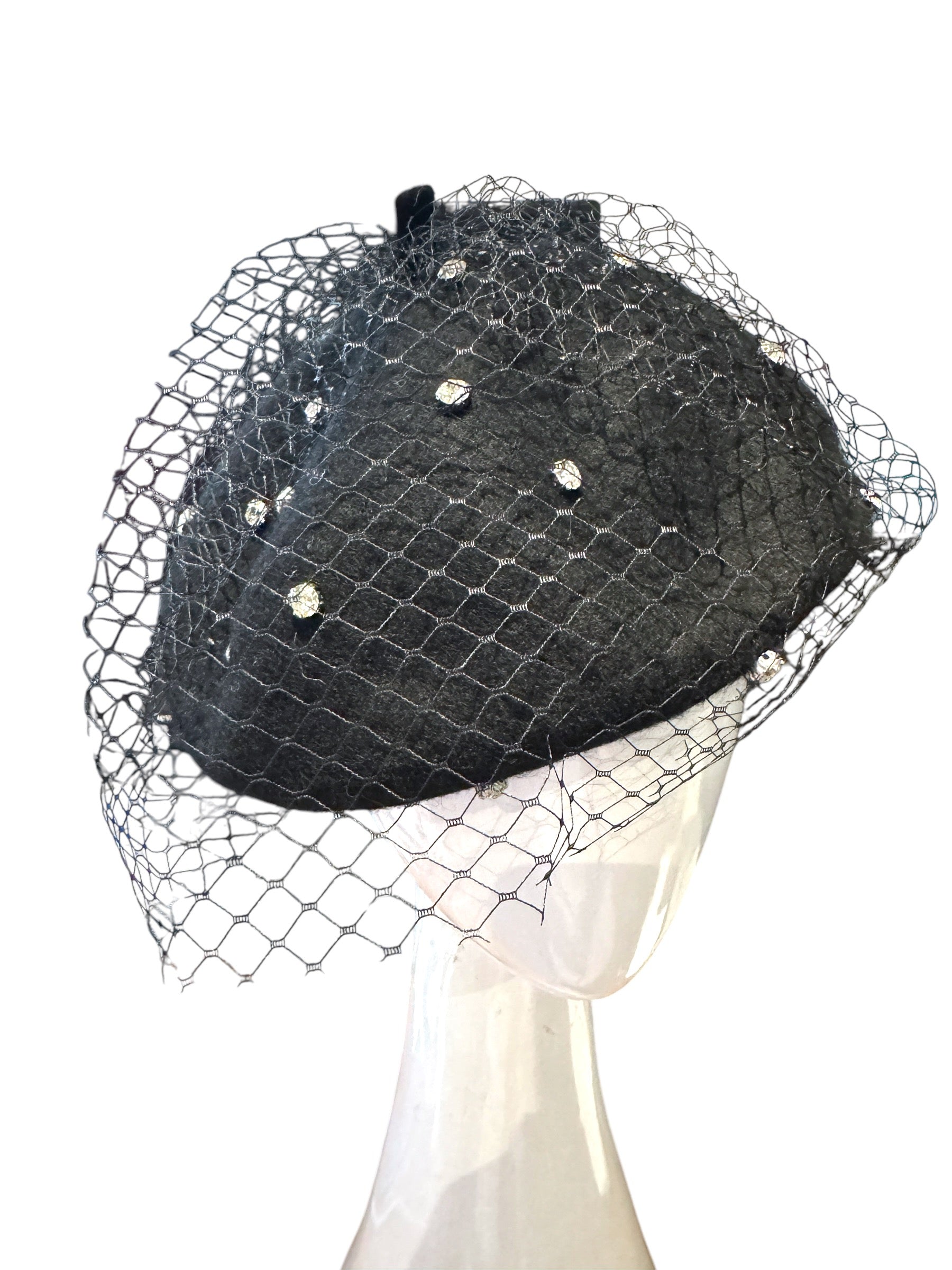 Black French Beret with Veiling
