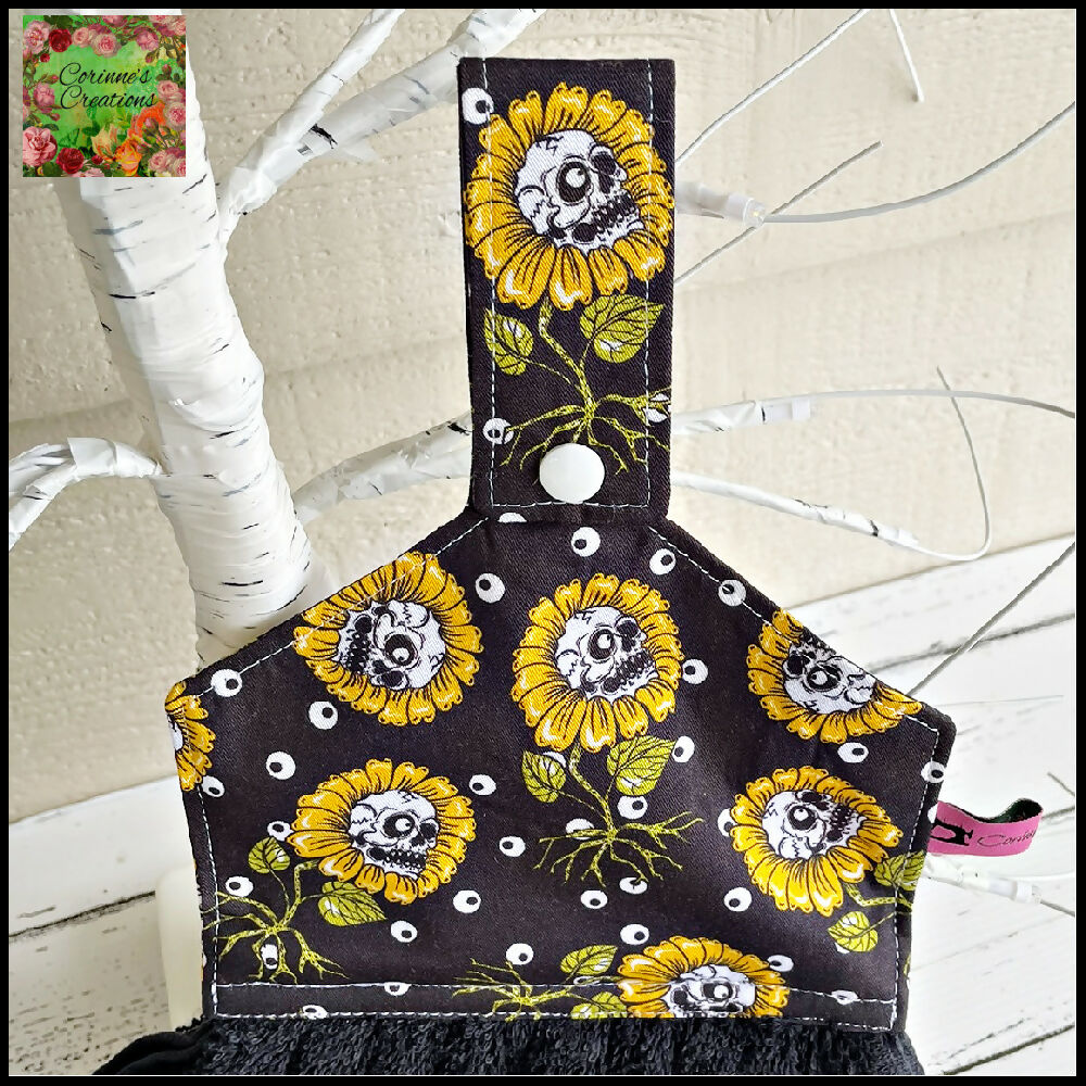 hand-towel-halloween-skullflower_2